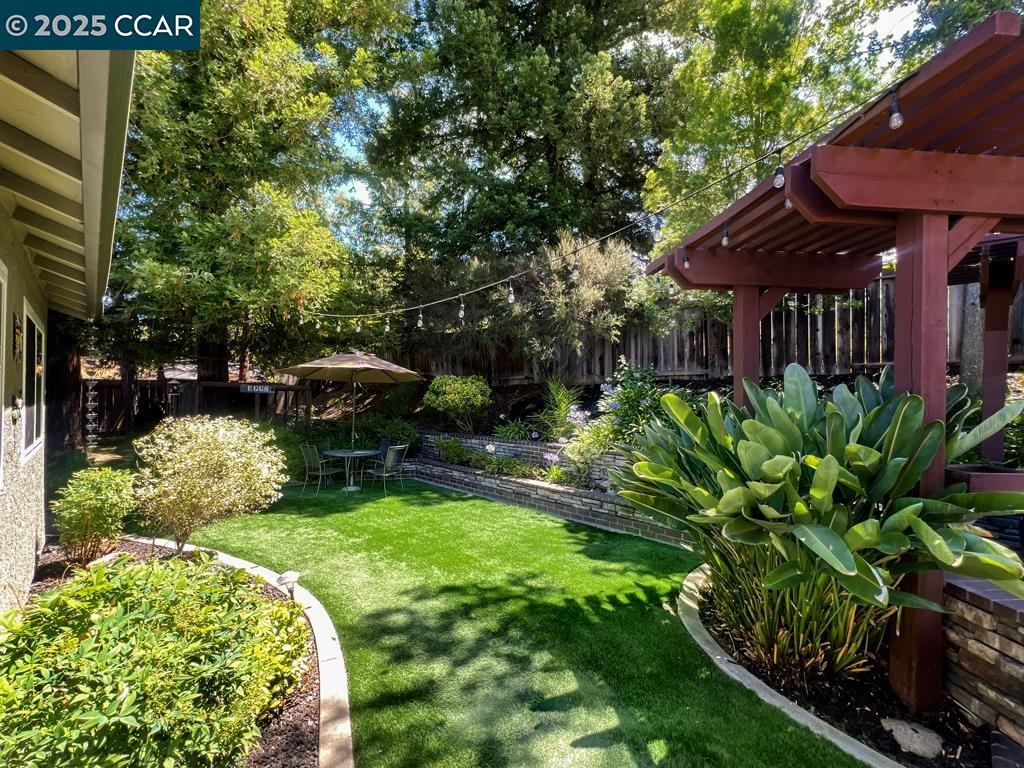 Detail Gallery Image 52 of 60 For 14 Mt Eden Pl, Clayton,  CA 94517 - 4 Beds | 2 Baths
