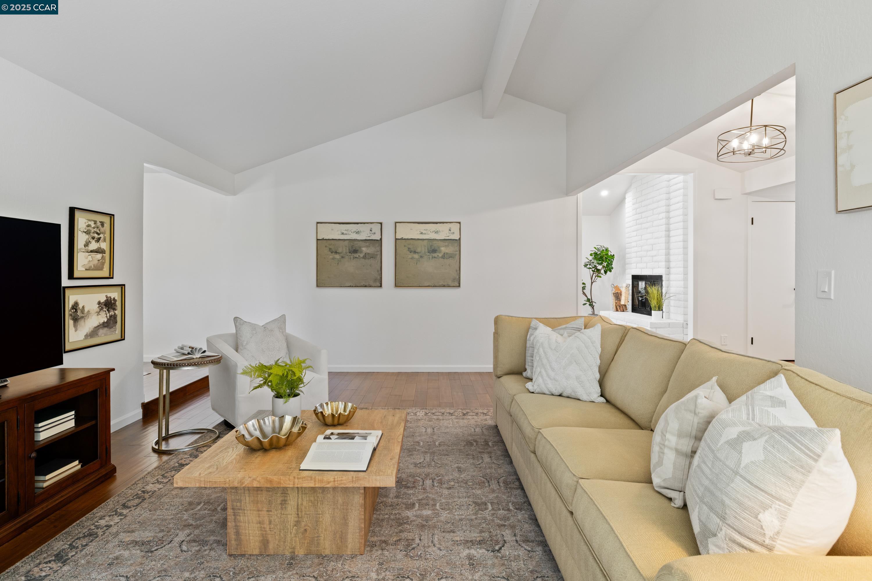 Detail Gallery Image 11 of 52 For 558 Freitas Road, Danville,  CA 94526 - 4 Beds | 2 Baths