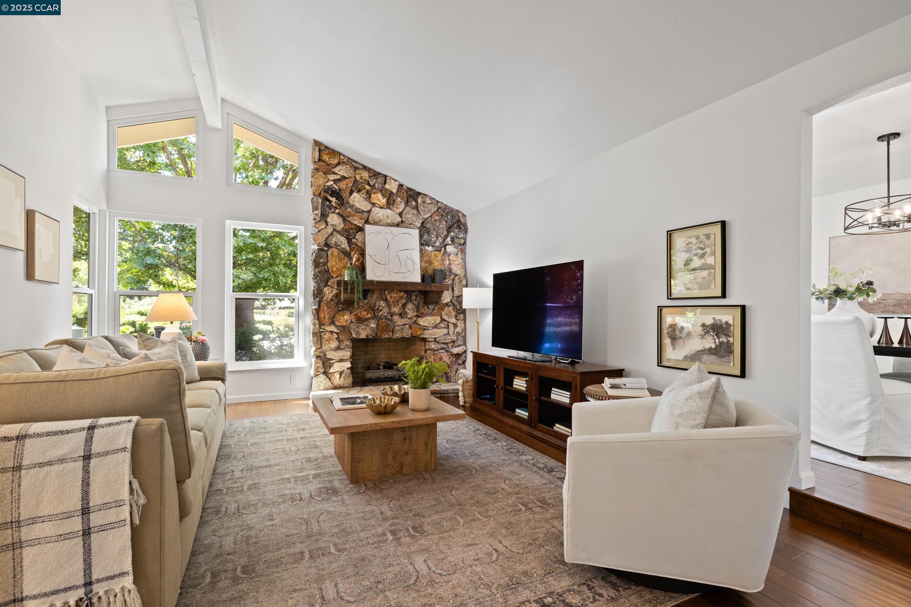 Detail Gallery Image 12 of 52 For 558 Freitas Road, Danville,  CA 94526 - 4 Beds | 2 Baths