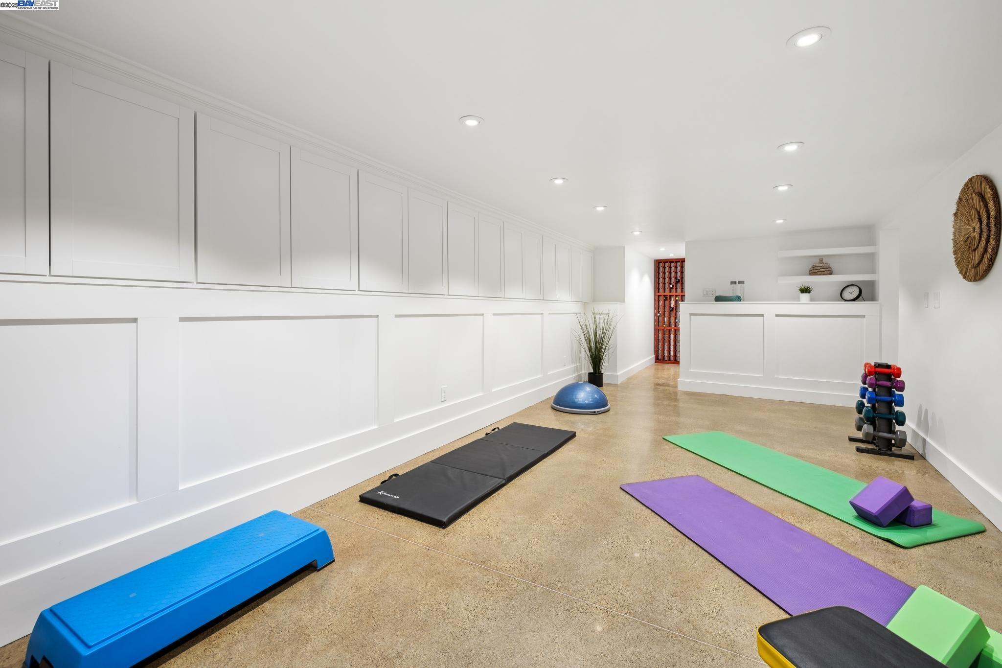 Detail Gallery Image 46 of 54 For 1906 Lafayette St, Alameda,  CA 94501 - 3 Beds | 2 Baths