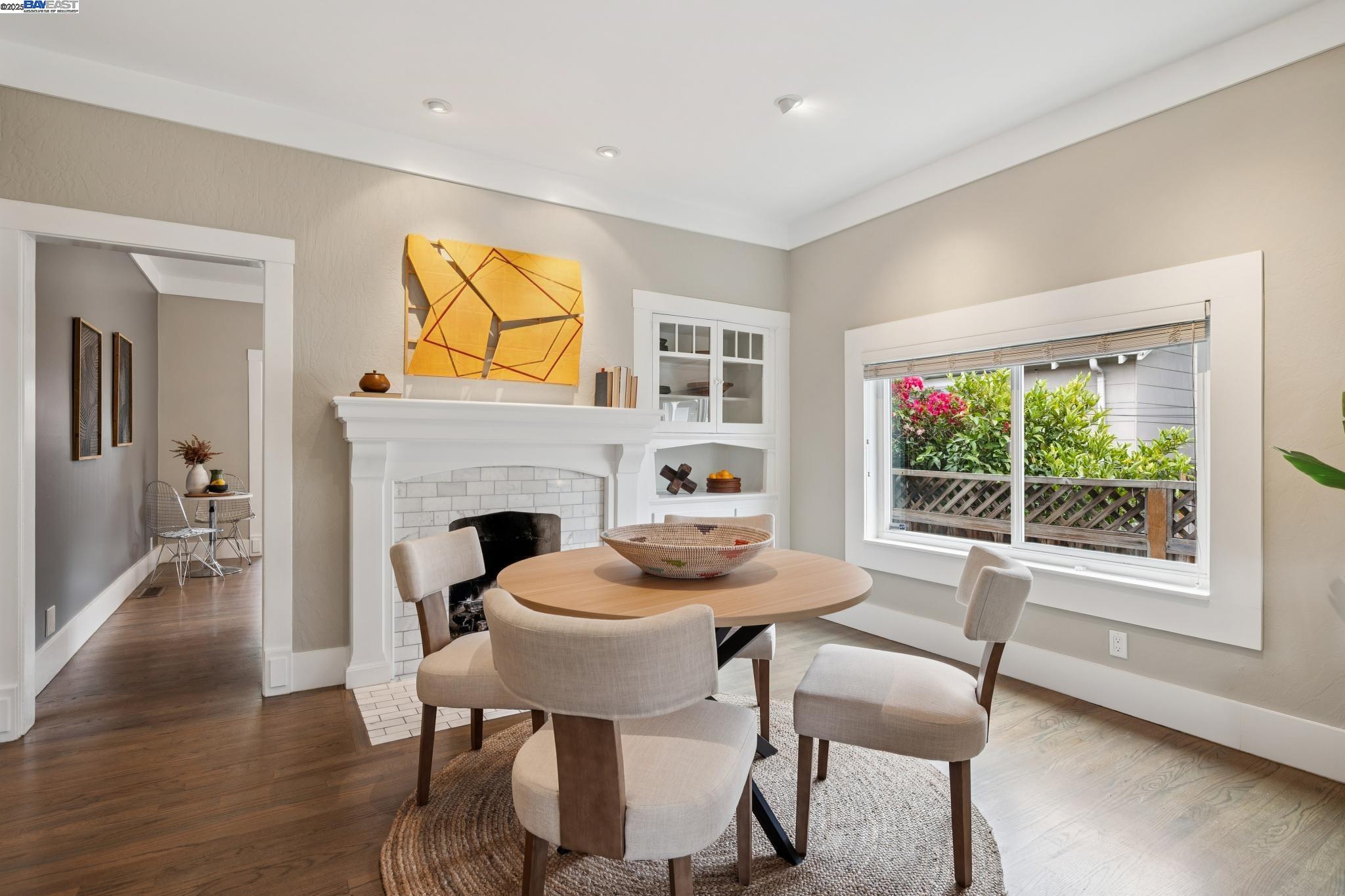 Detail Gallery Image 9 of 54 For 1906 Lafayette St, Alameda,  CA 94501 - 3 Beds | 2 Baths