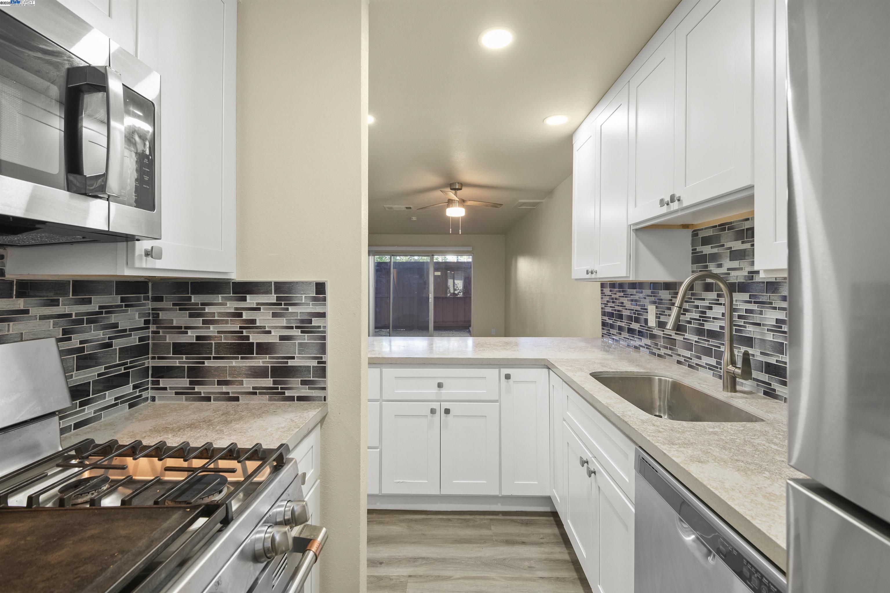 Photo #4: 41108111 Listing 