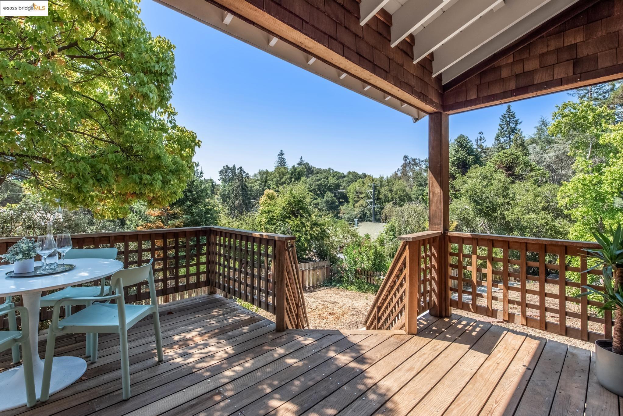Detail Gallery Image 37 of 52 For 3176 Jordan Rd, Oakland,  CA 94602 - 2 Beds | 1 Baths