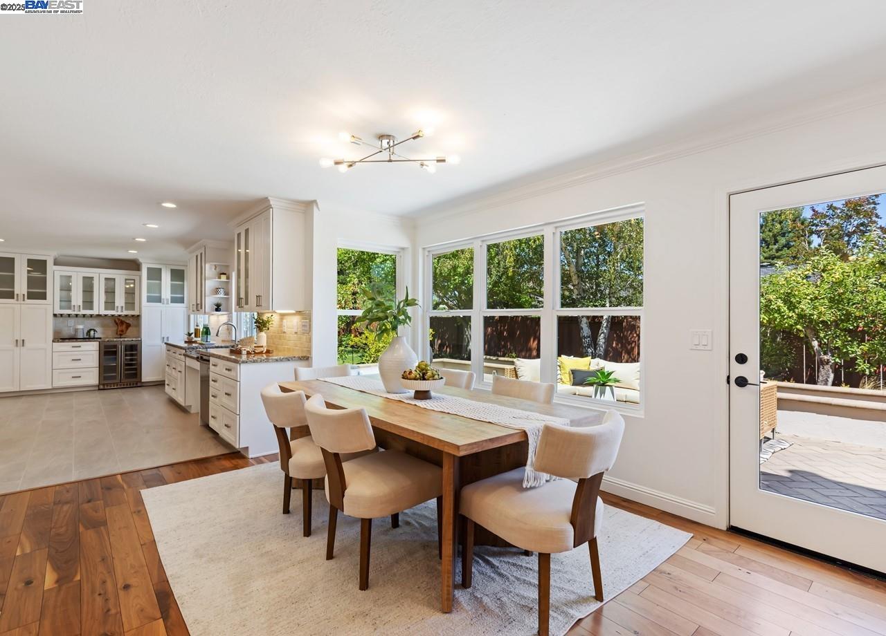 Detail Gallery Image 19 of 51 For 59 Arenas Ct, San Ramon,  CA 94583 - 5 Beds | 3/1 Baths