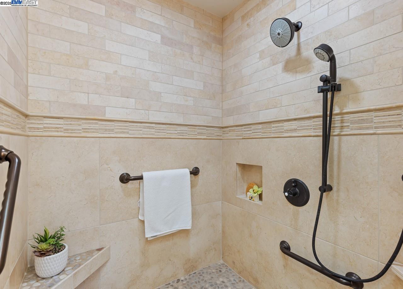 Detail Gallery Image 27 of 51 For 59 Arenas Ct, San Ramon,  CA 94583 - 5 Beds | 3/1 Baths