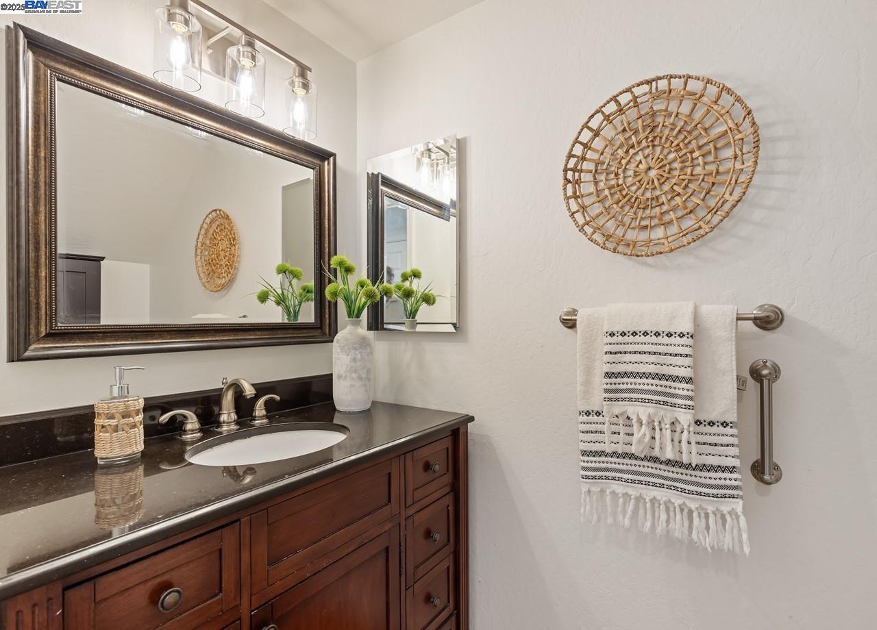 Detail Gallery Image 29 of 51 For 59 Arenas Ct, San Ramon,  CA 94583 - 5 Beds | 3/1 Baths