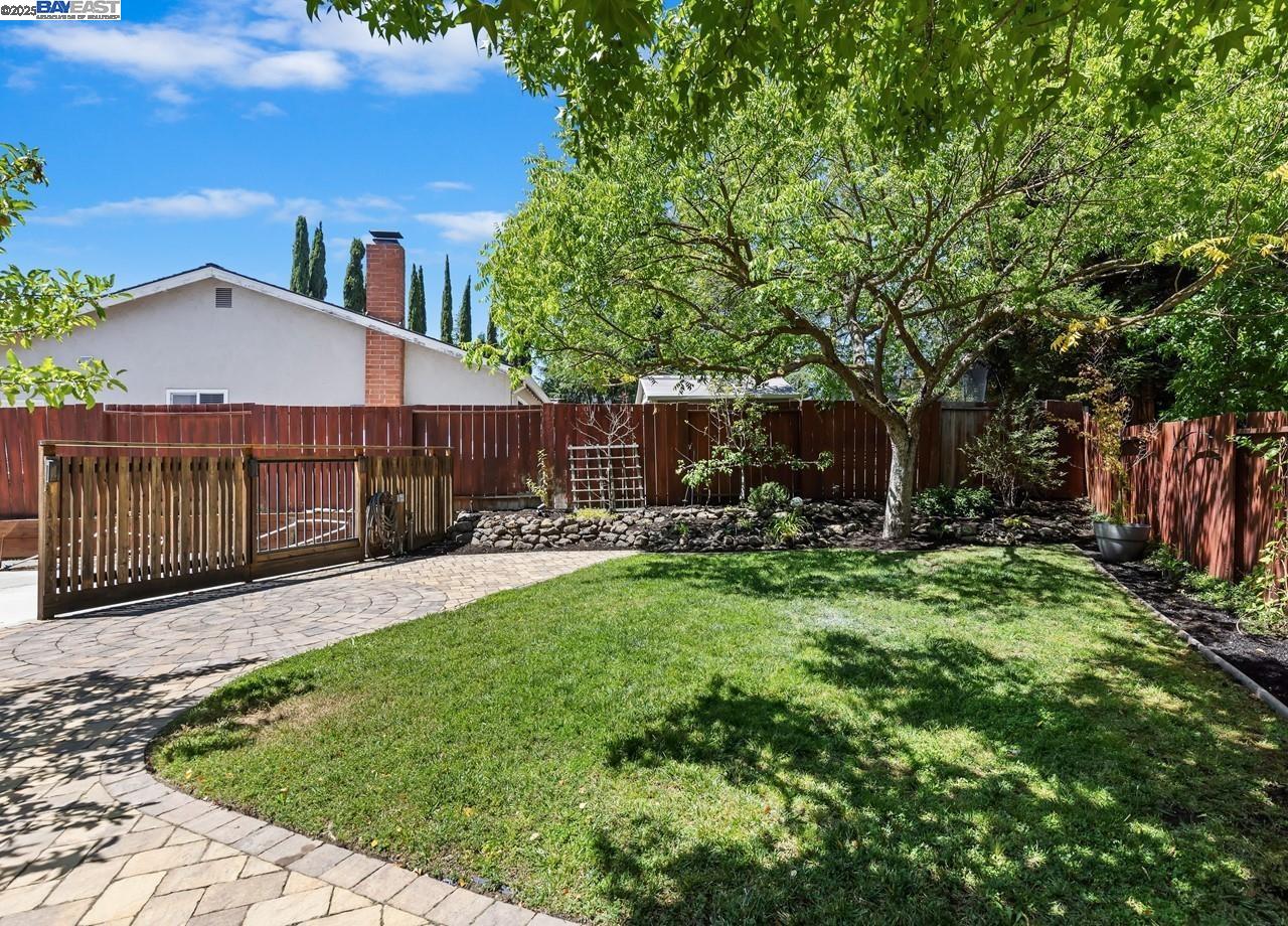 Detail Gallery Image 47 of 51 For 59 Arenas Ct, San Ramon,  CA 94583 - 5 Beds | 3/1 Baths