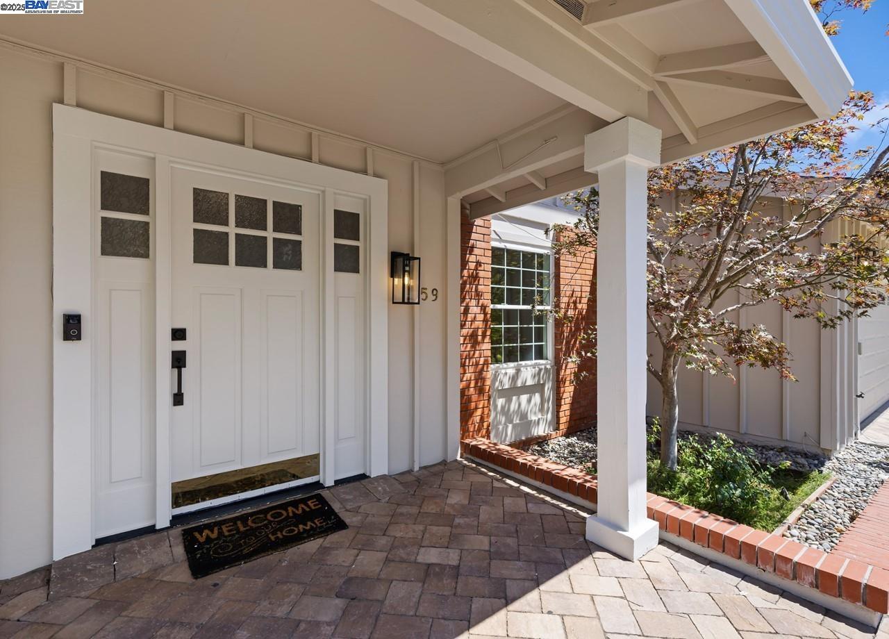 Detail Gallery Image 7 of 51 For 59 Arenas Ct, San Ramon,  CA 94583 - 5 Beds | 3/1 Baths