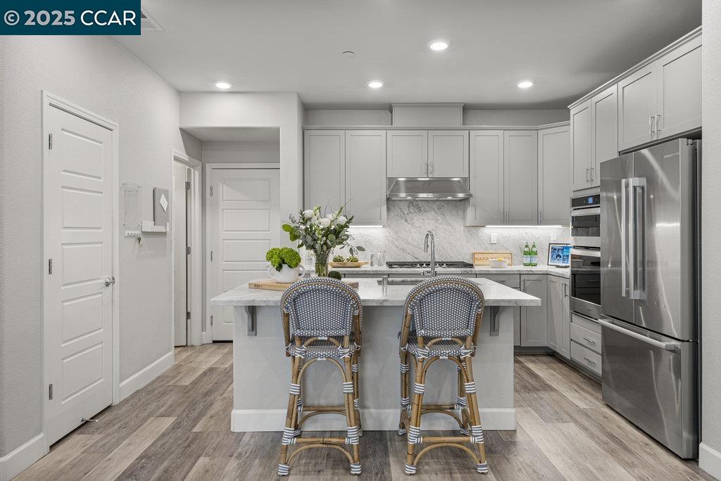 Detail Gallery Image 12 of 59 For 117 Wallace Circle, Moraga,  CA 94556 - 4 Beds | 3/1 Baths
