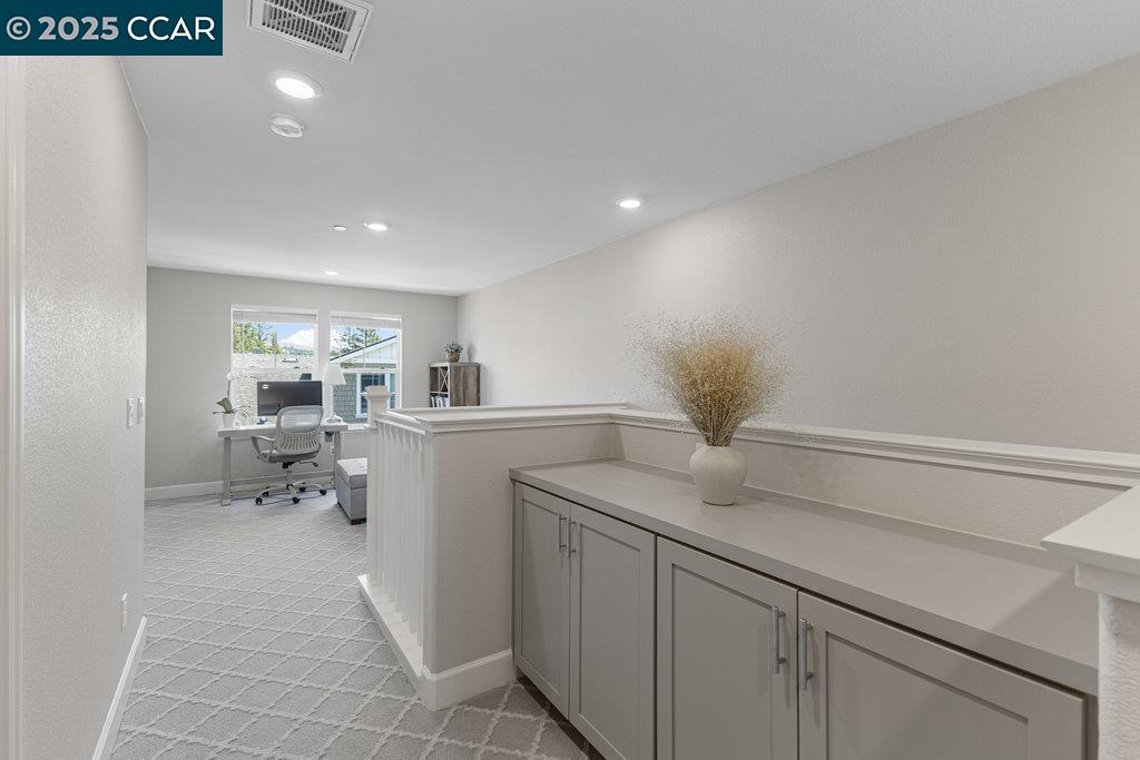 Detail Gallery Image 47 of 59 For 117 Wallace Circle, Moraga,  CA 94556 - 4 Beds | 3/1 Baths