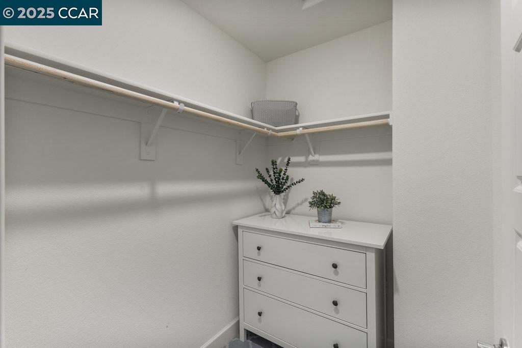 Detail Gallery Image 51 of 59 For 117 Wallace Circle, Moraga,  CA 94556 - 4 Beds | 3/1 Baths
