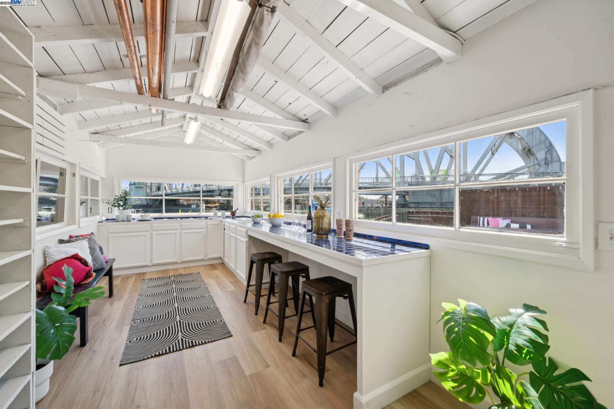 Detail Gallery Image 44 of 60 For 3127 Marina Drive, Alameda,  CA 94501 - 4 Beds | 3 Baths