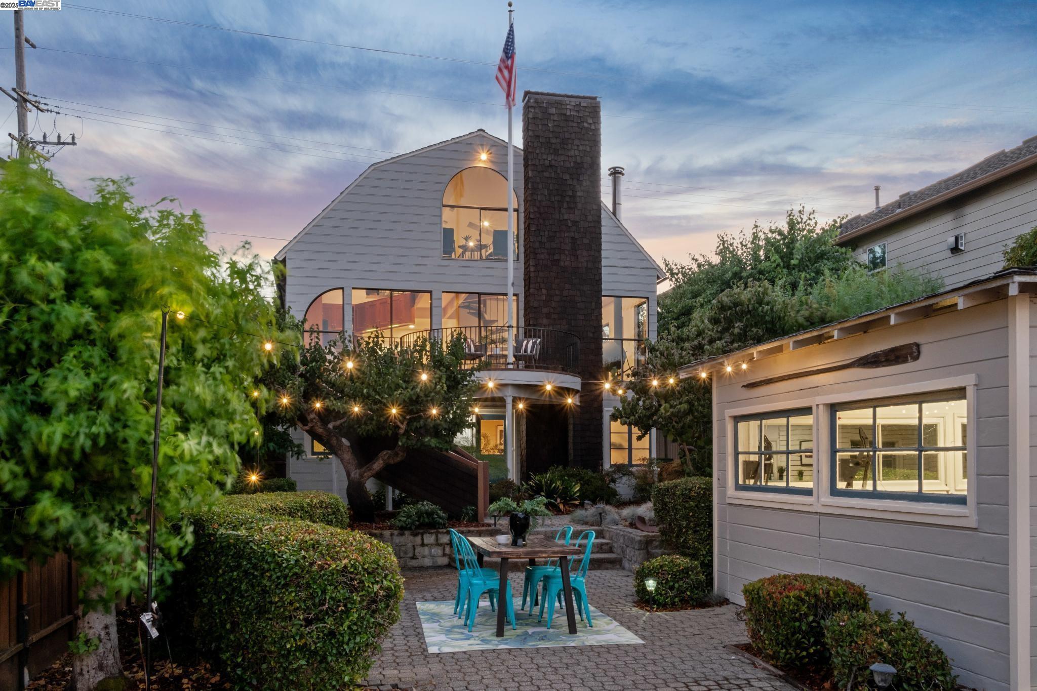 Detail Gallery Image 54 of 60 For 3127 Marina Drive, Alameda,  CA 94501 - 4 Beds | 3 Baths
