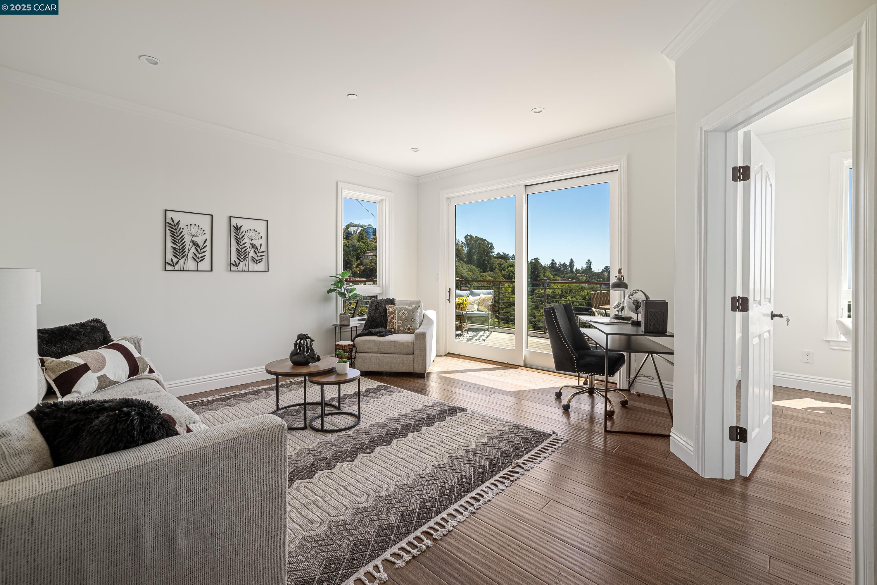Detail Gallery Image 46 of 55 For 6979 Elverton Dr, Oakland,  CA 94611 - 5 Beds | 5/1 Baths