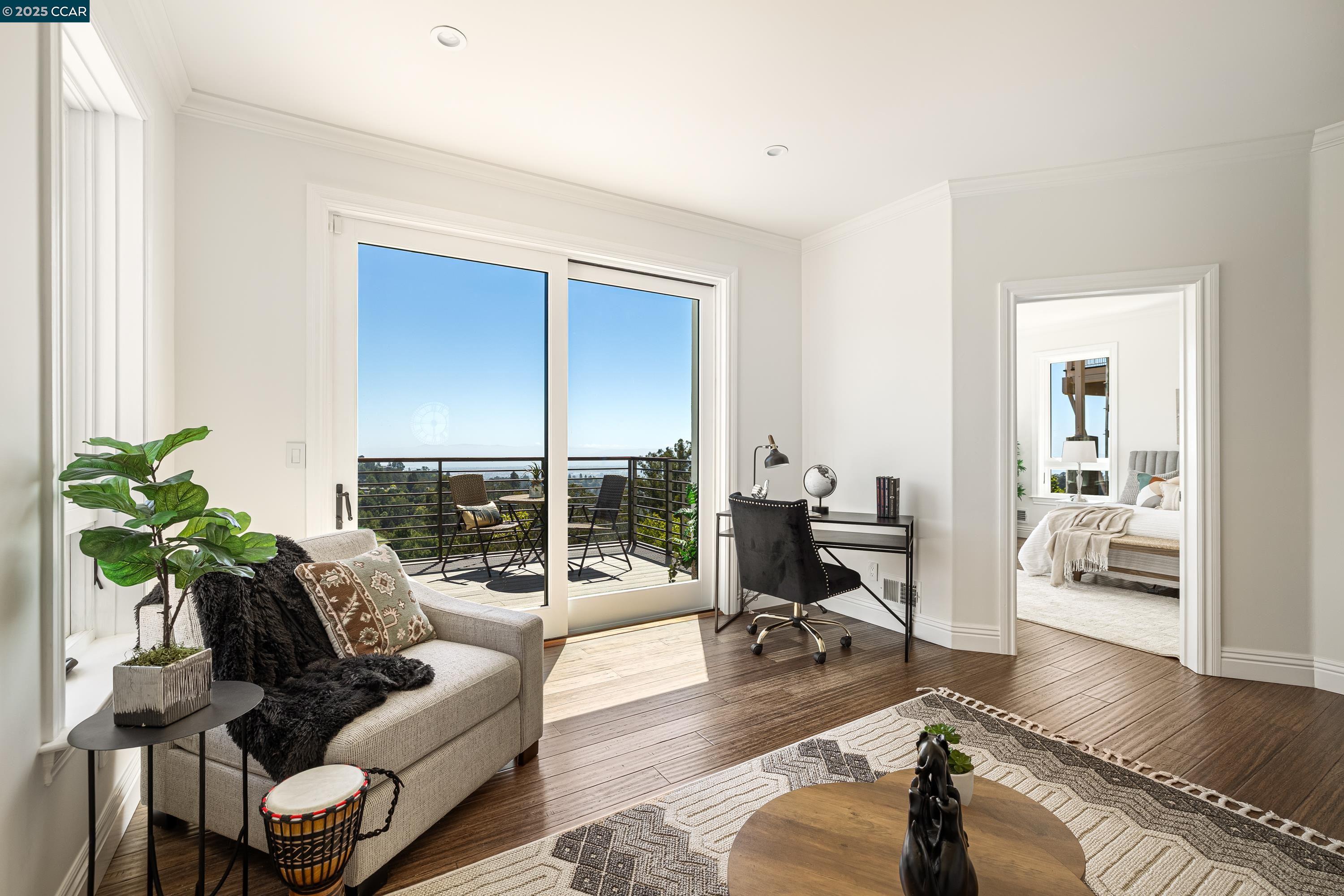 Detail Gallery Image 48 of 55 For 6979 Elverton Dr, Oakland,  CA 94611 - 5 Beds | 5/1 Baths