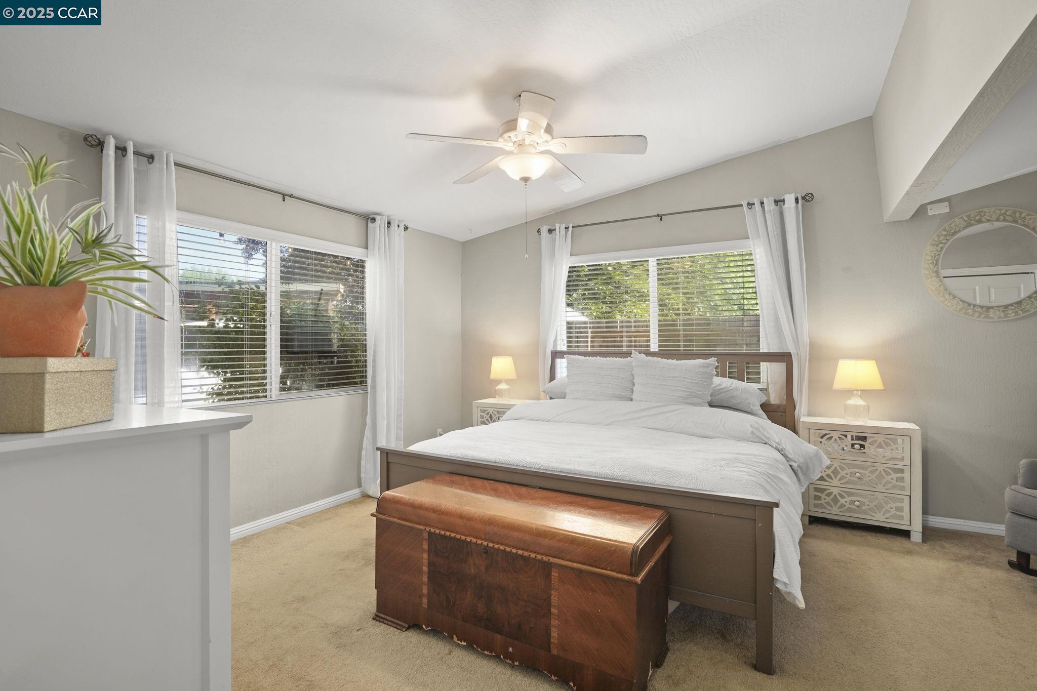 Detail Gallery Image 13 of 28 For 3337 Esperanza Dr, Concord,  CA 94519 - 3 Beds | 2 Baths