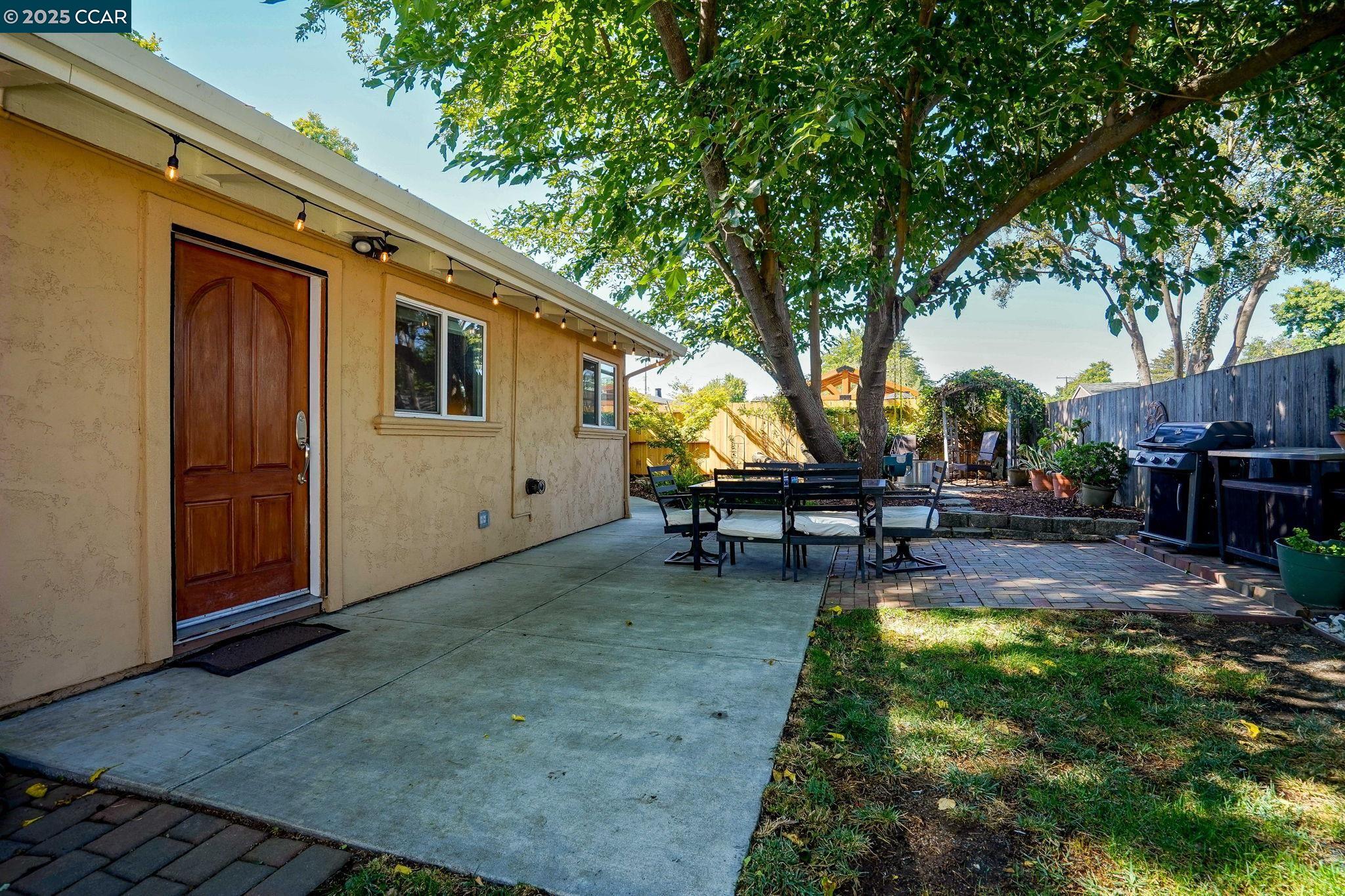 Detail Gallery Image 26 of 28 For 3337 Esperanza Dr, Concord,  CA 94519 - 3 Beds | 2 Baths