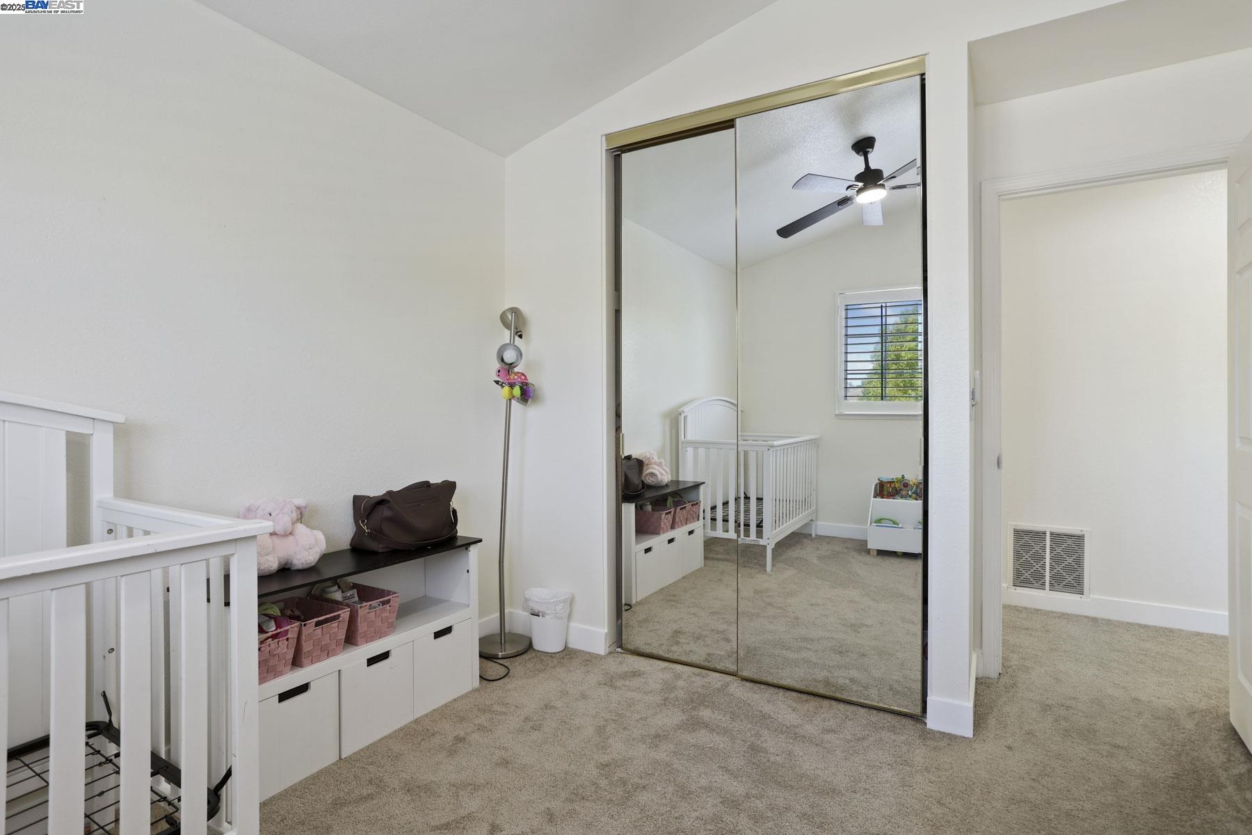 Detail Gallery Image 24 of 38 For 2883 Saint Martins Way, Tracy,  CA 95377 - 4 Beds | 2/1 Baths
