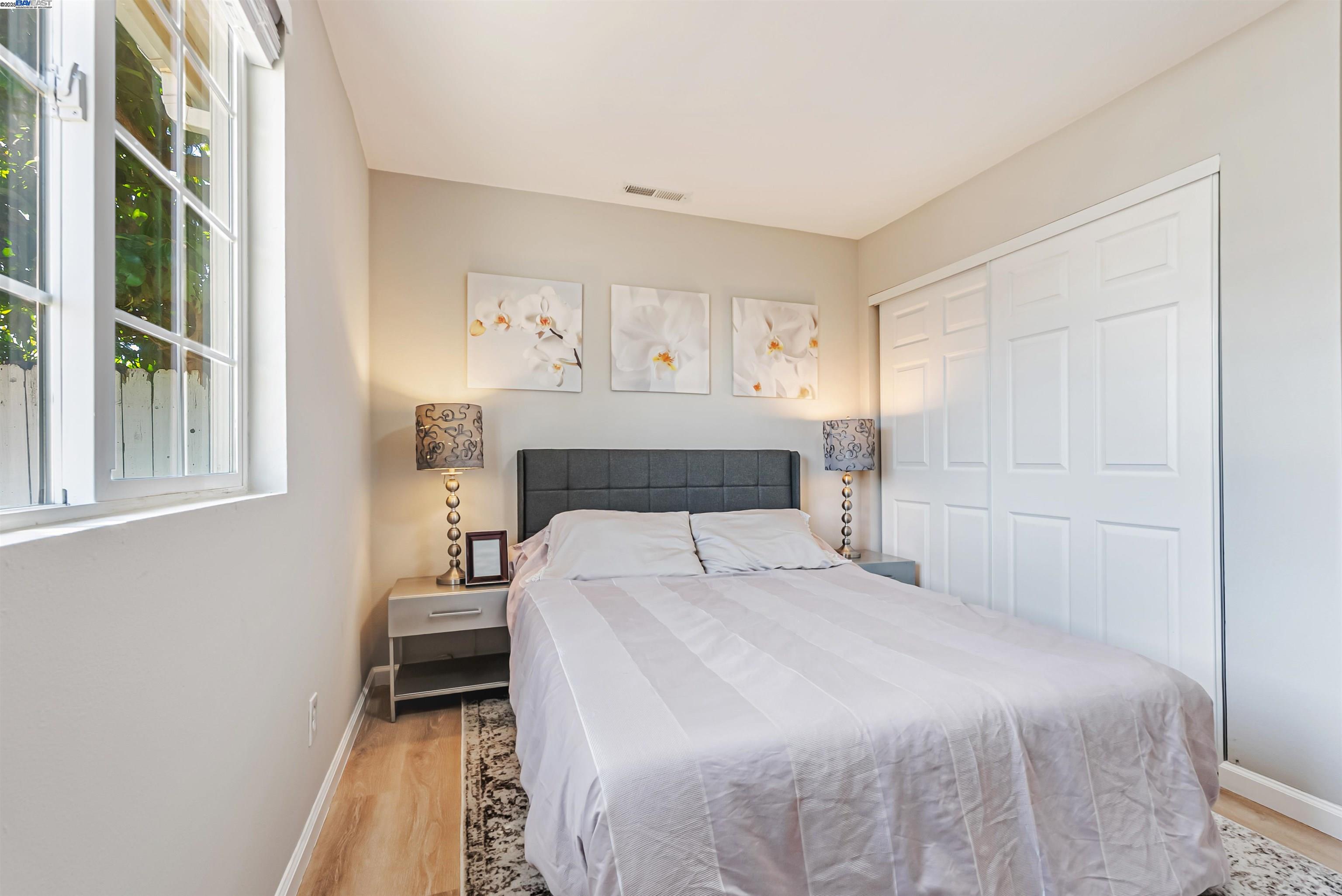 Detail Gallery Image 14 of 23 For 1111 Stonington Ave, San Pablo,  CA 94806 - 3 Beds | 2 Baths