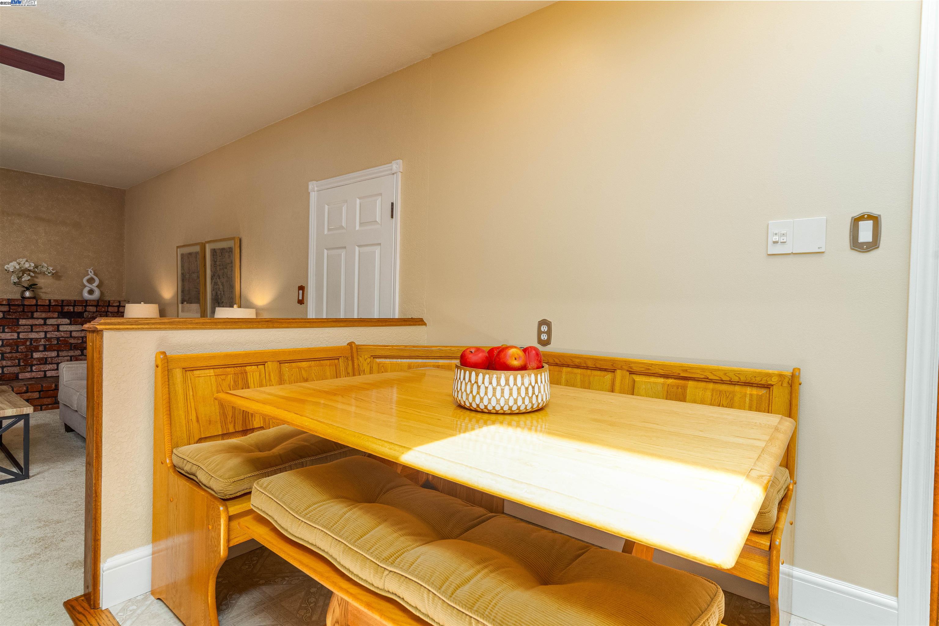 Detail Gallery Image 24 of 56 For 5149 Roycroft Way, Fremont,  CA 94538 - 4 Beds | 2 Baths