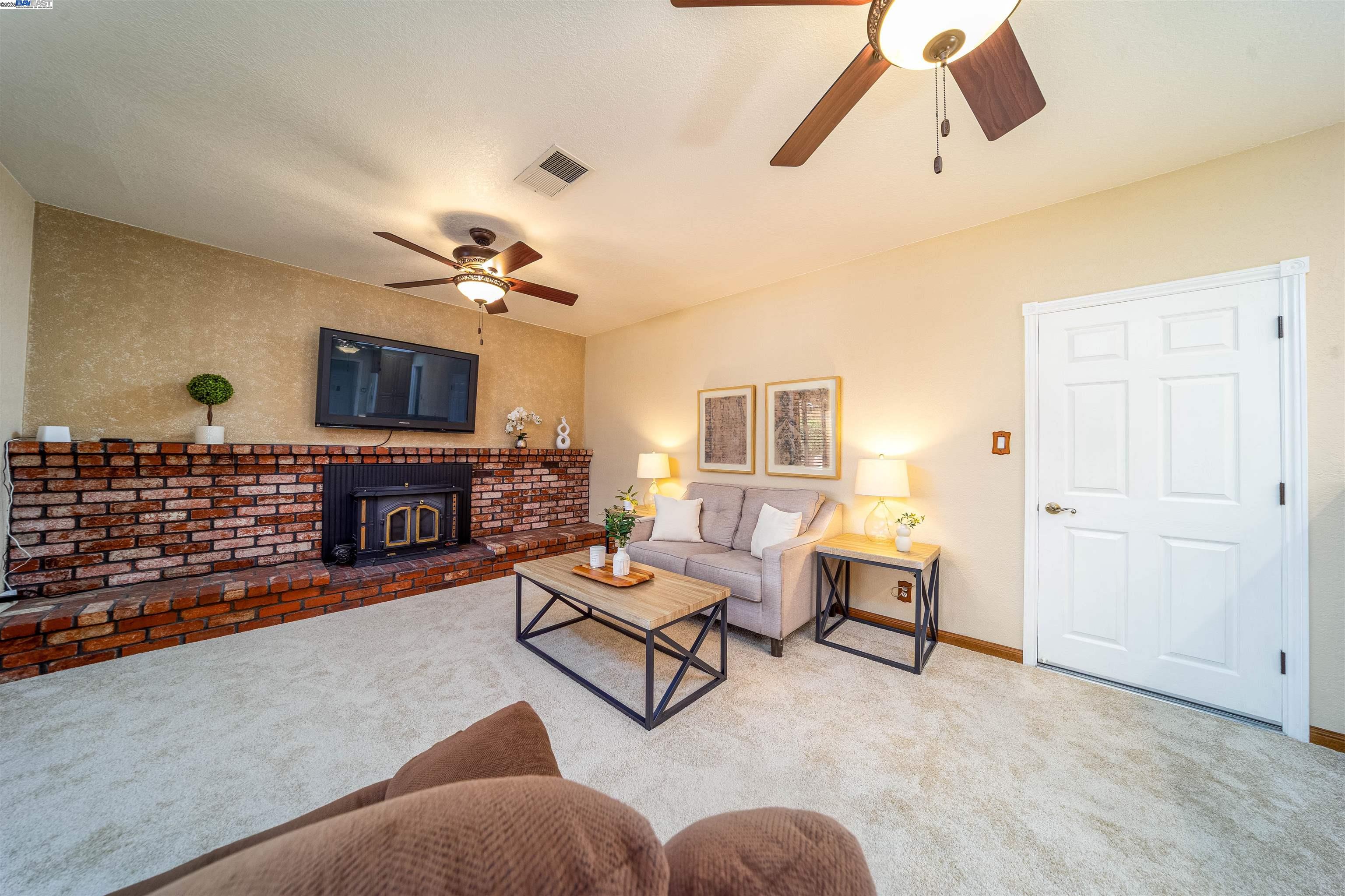 Detail Gallery Image 26 of 56 For 5149 Roycroft Way, Fremont,  CA 94538 - 4 Beds | 2 Baths