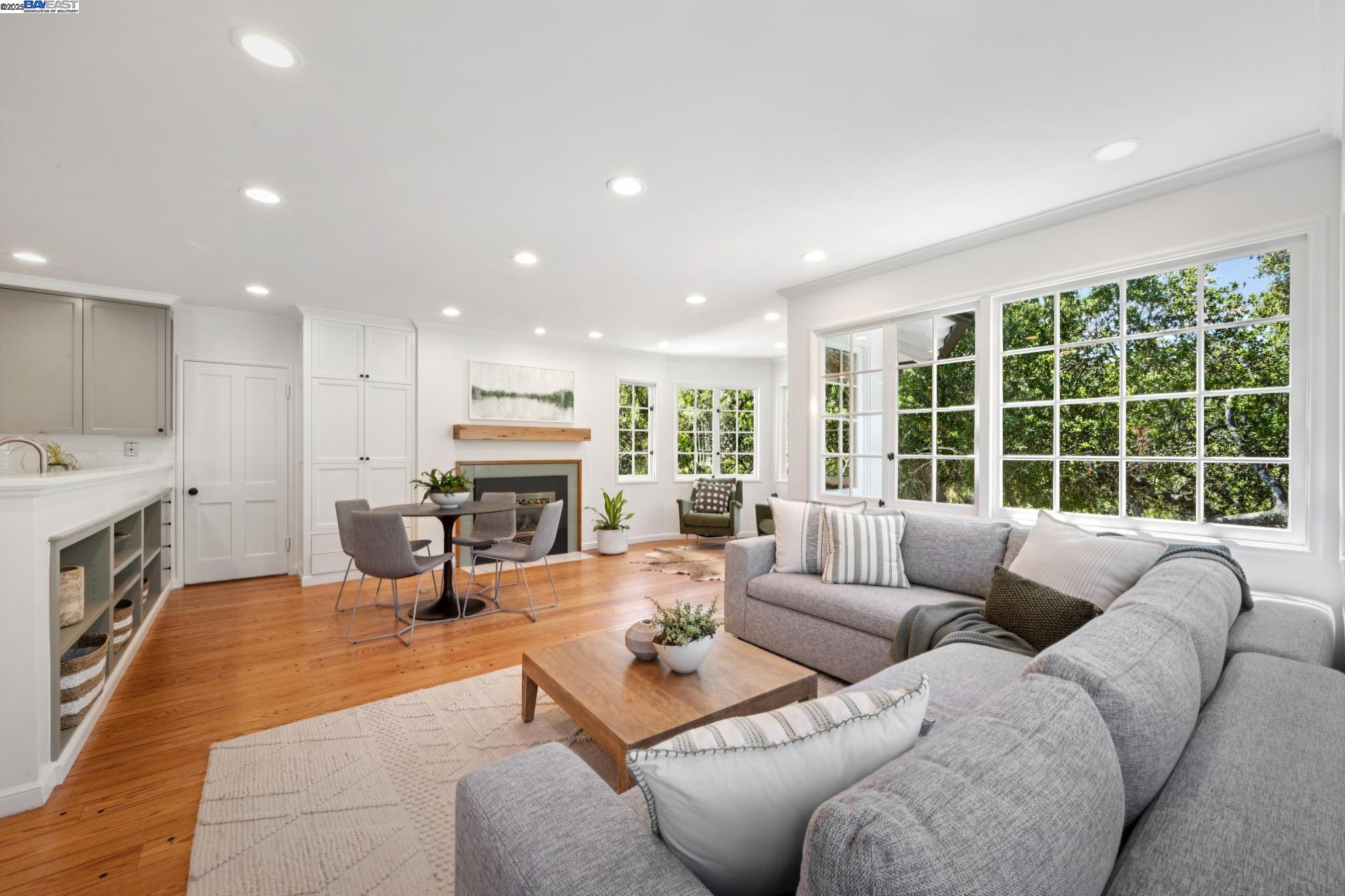 Detail Gallery Image 24 of 60 For 11 Crane Court, Orinda,  CA 94563 - 5 Beds | 5/1 Baths