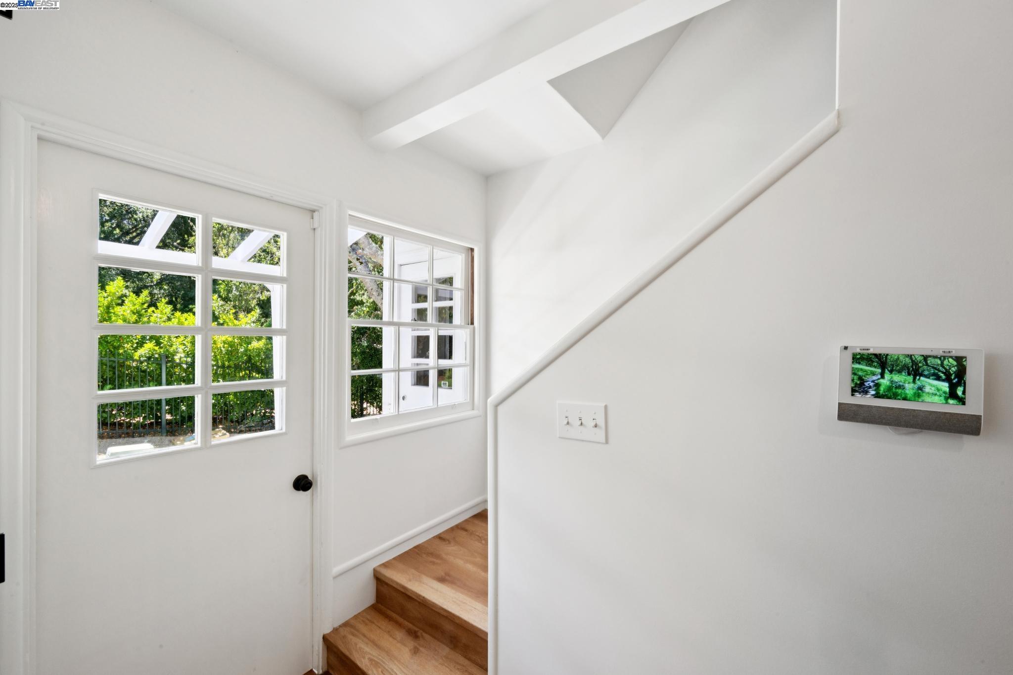 Detail Gallery Image 47 of 60 For 11 Crane Court, Orinda,  CA 94563 - 5 Beds | 5/1 Baths