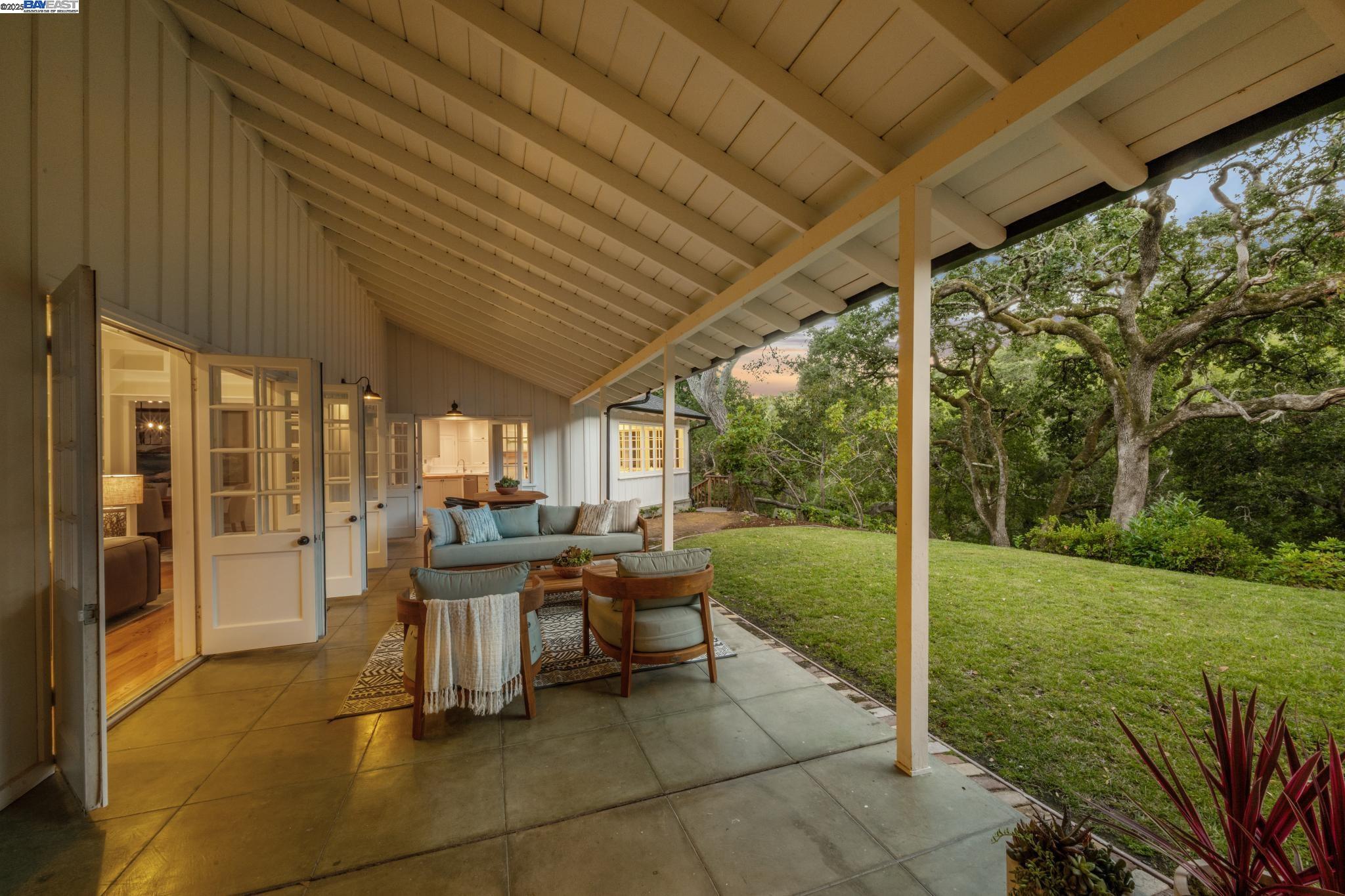 Detail Gallery Image 55 of 60 For 11 Crane Court, Orinda,  CA 94563 - 5 Beds | 5/1 Baths