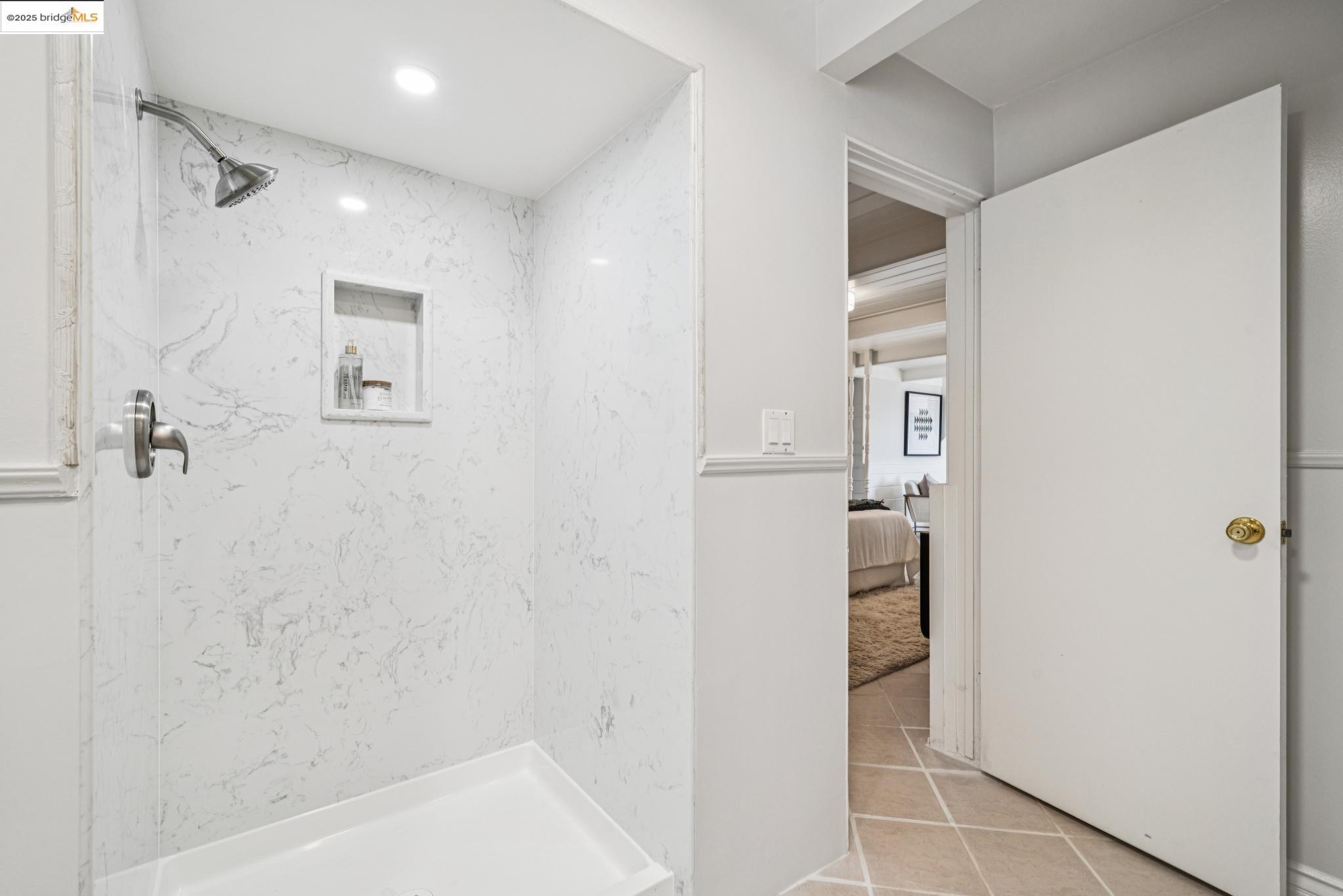 Detail Gallery Image 34 of 56 For 1218 Sandelin Ave, San Leandro,  CA 94577 - 3 Beds | 2 Baths