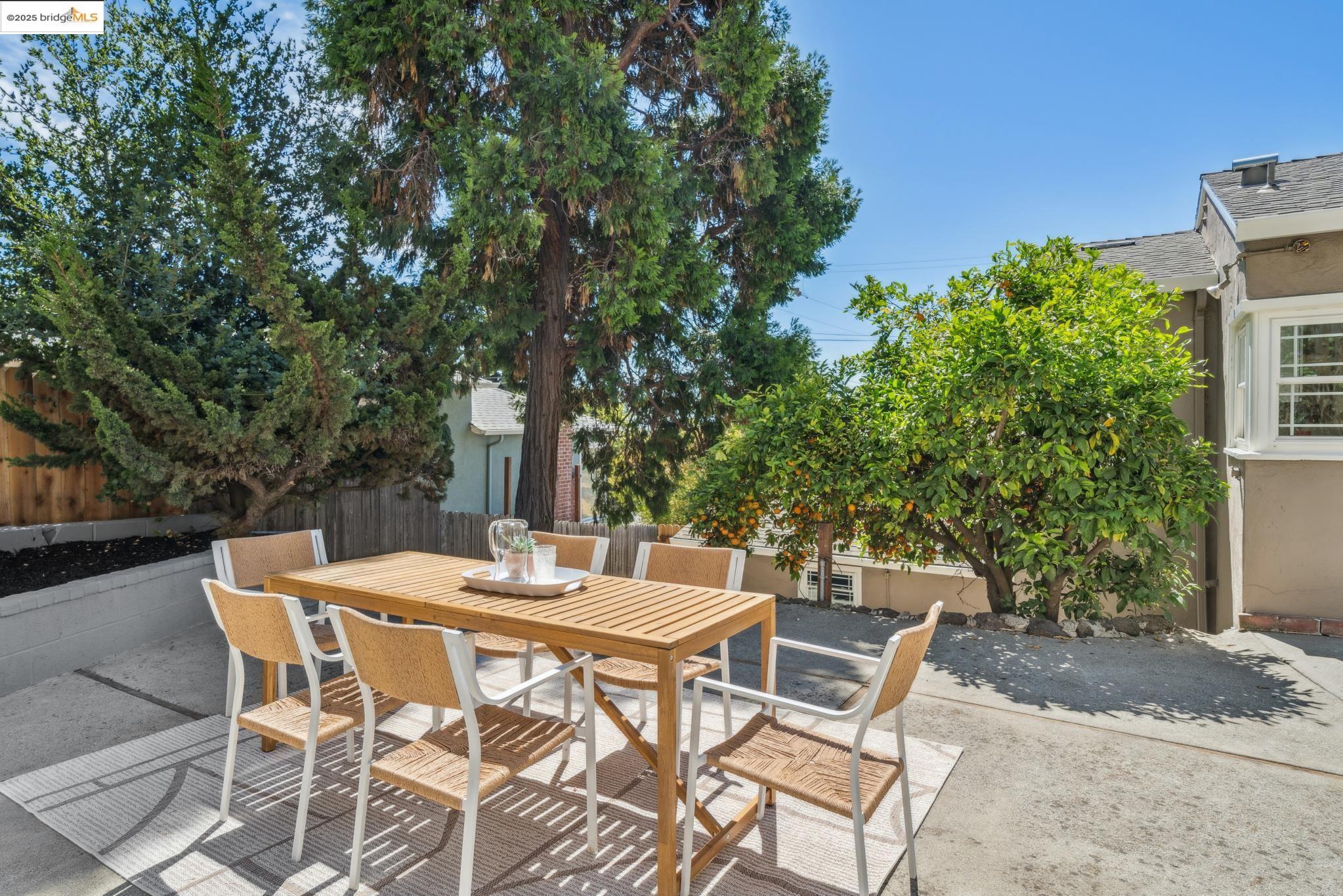 Detail Gallery Image 43 of 56 For 1218 Sandelin Ave, San Leandro,  CA 94577 - 3 Beds | 2 Baths