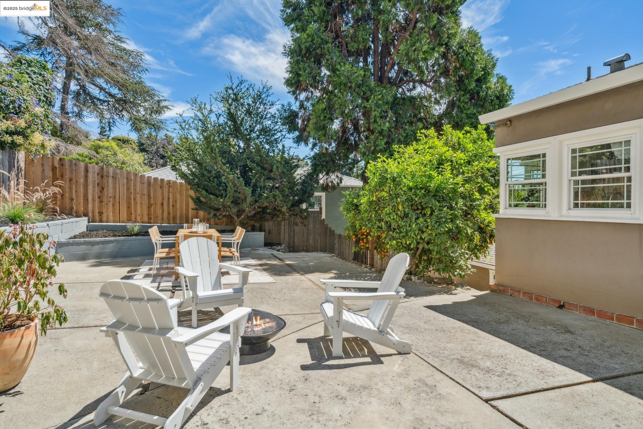 Detail Gallery Image 45 of 56 For 1218 Sandelin Ave, San Leandro,  CA 94577 - 3 Beds | 2 Baths