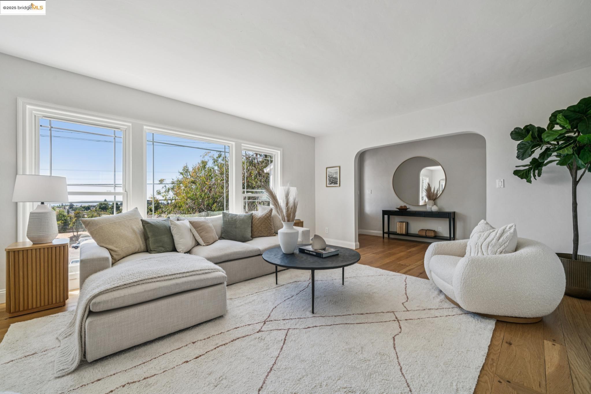 Detail Gallery Image 6 of 56 For 1218 Sandelin Ave, San Leandro,  CA 94577 - 3 Beds | 2 Baths