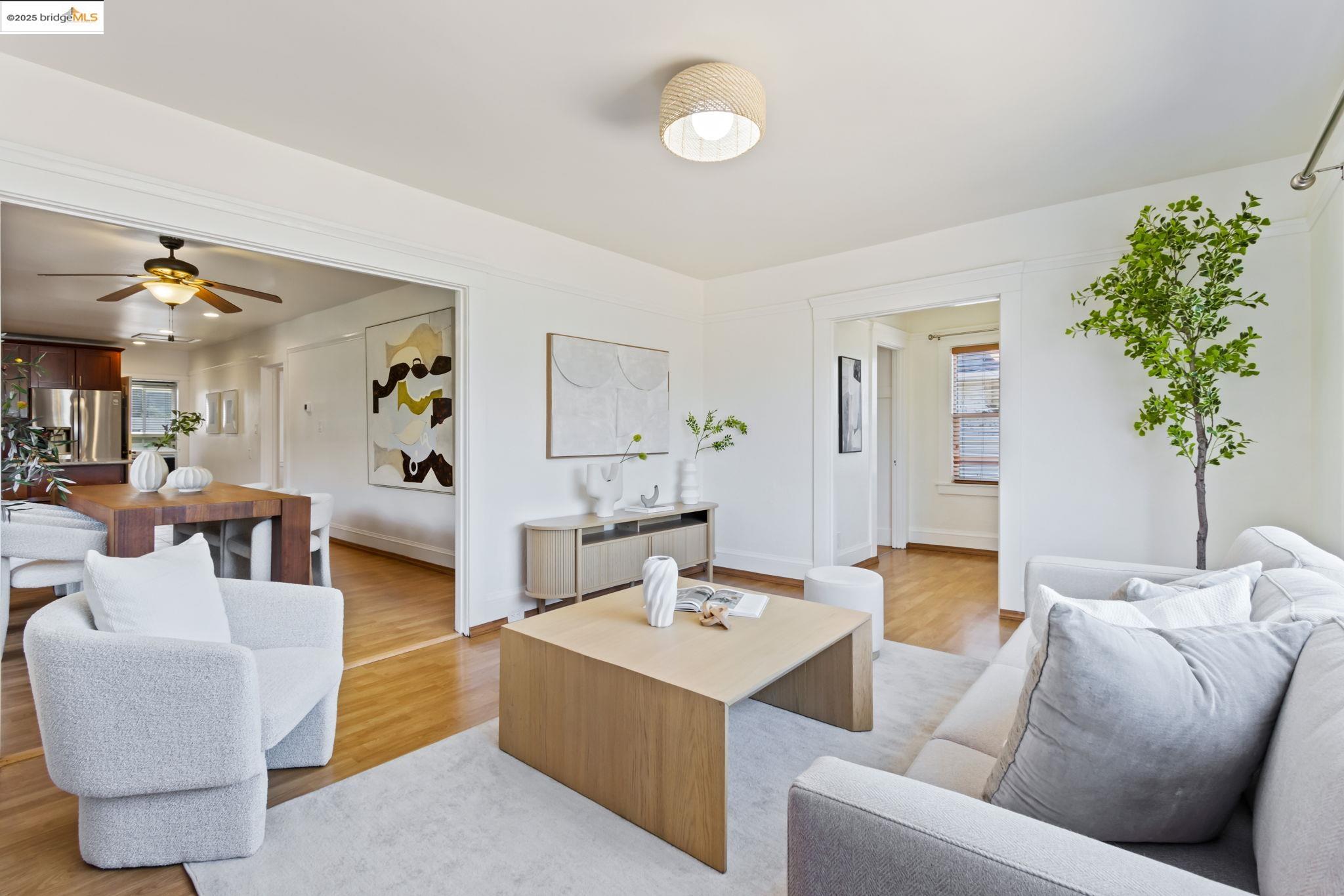 Detail Gallery Image 9 of 47 For 1700 64th Ave, Oakland,  CA 94621 - 2 Beds | 1 Baths