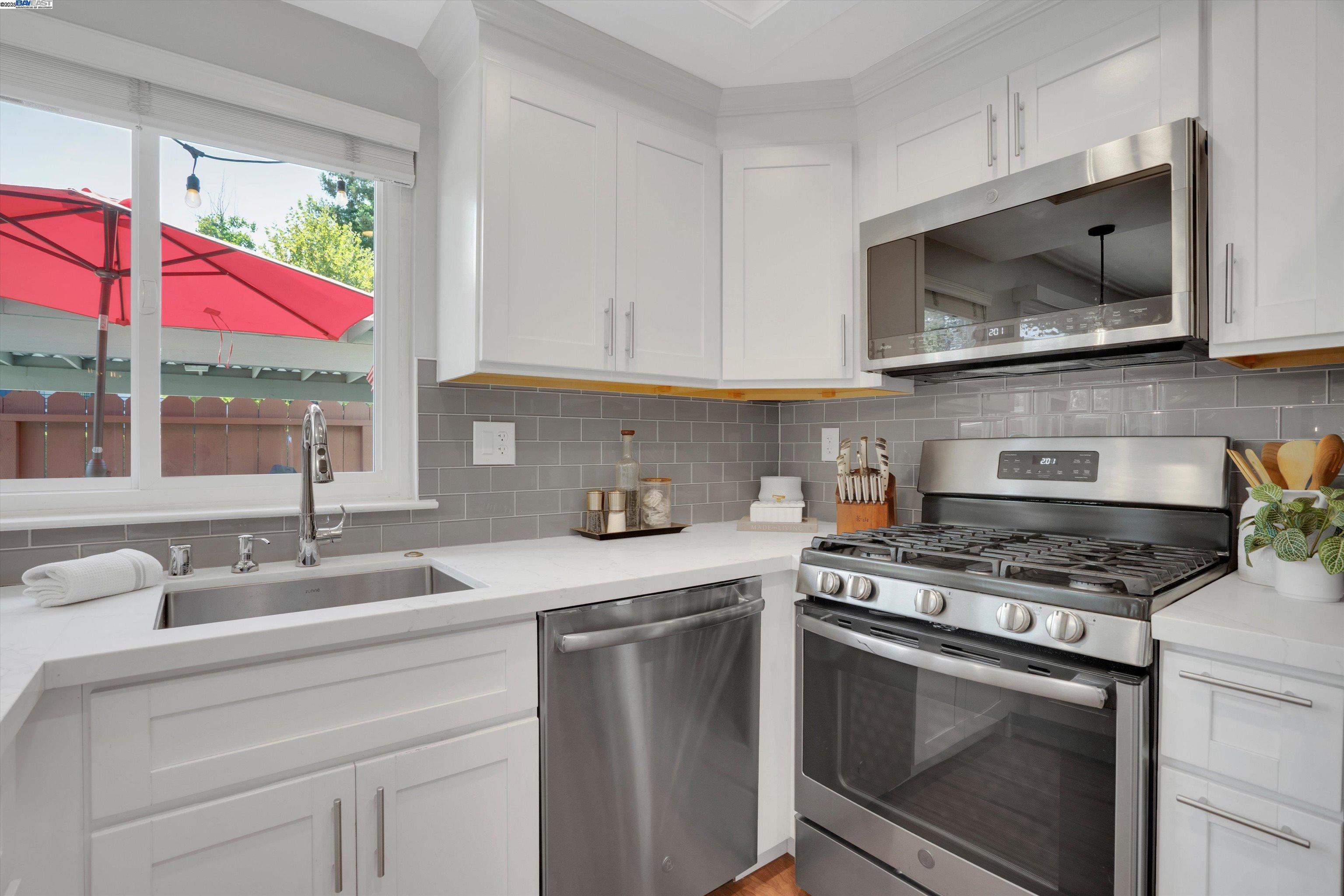Photo #13: 41108131 Listing: Photo #13