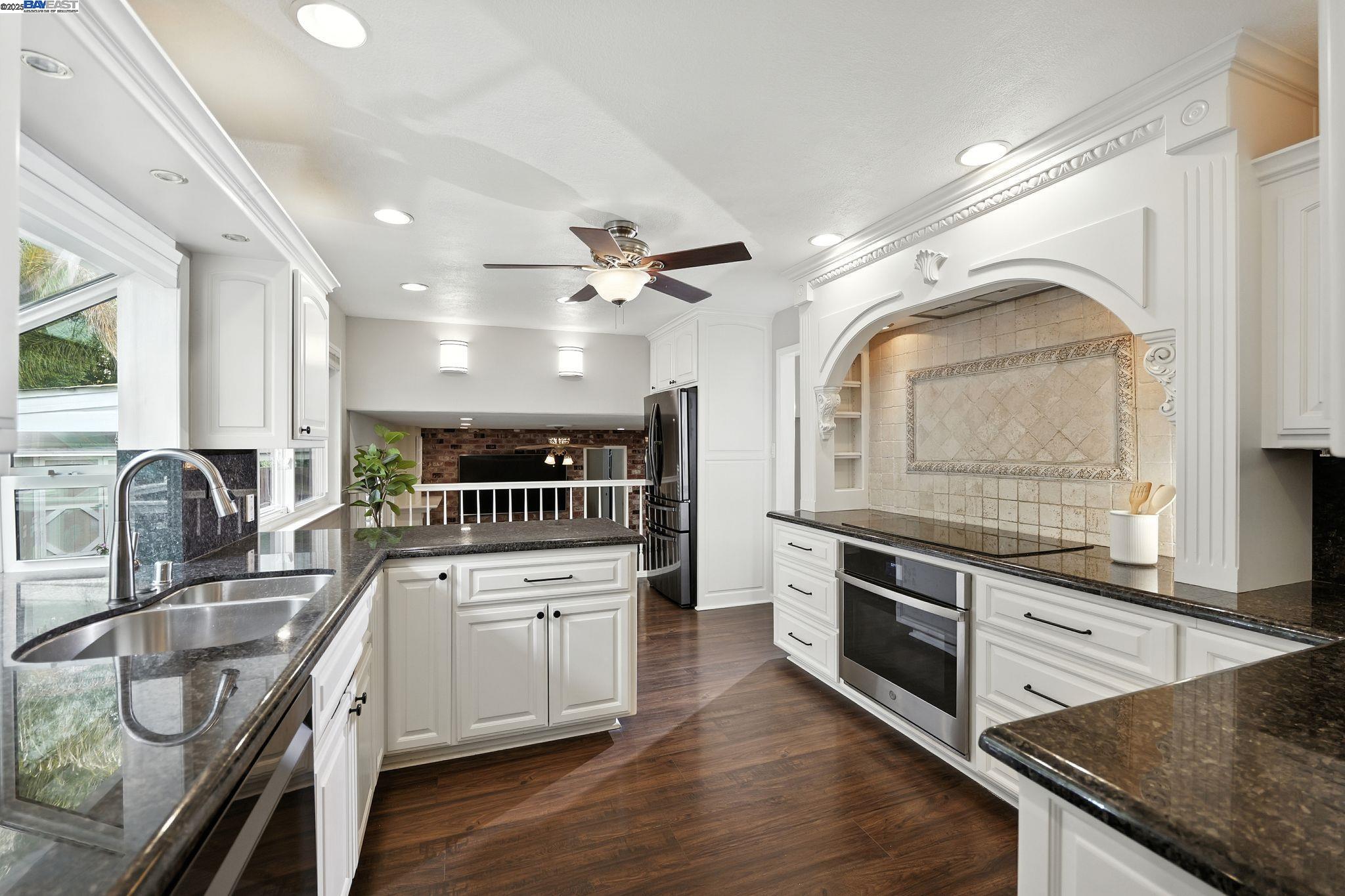 Detail Gallery Image 11 of 55 For 2740 Mohawk Cir, San Ramon,  CA 94583 - 4 Beds | 3 Baths