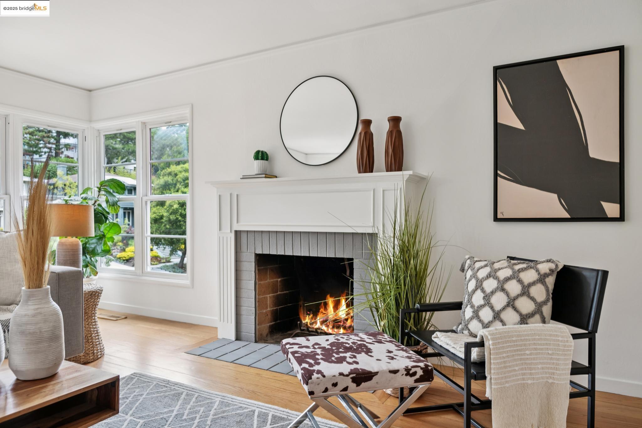 Detail Gallery Image 13 of 51 For 679 Mandana Blvd, Oakland,  CA 94610 - 3 Beds | 2 Baths