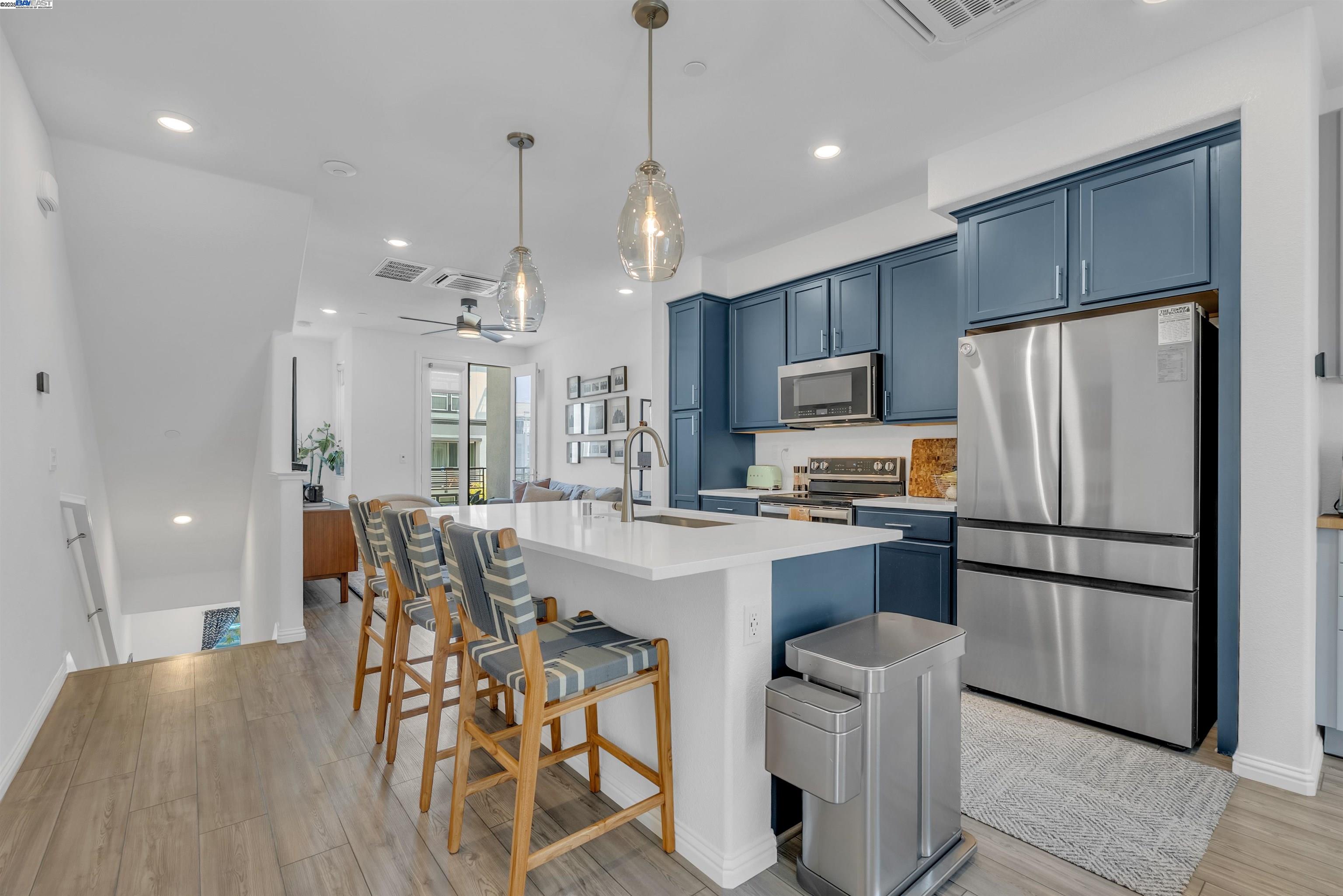 Photo #2: 41108136 Listing 