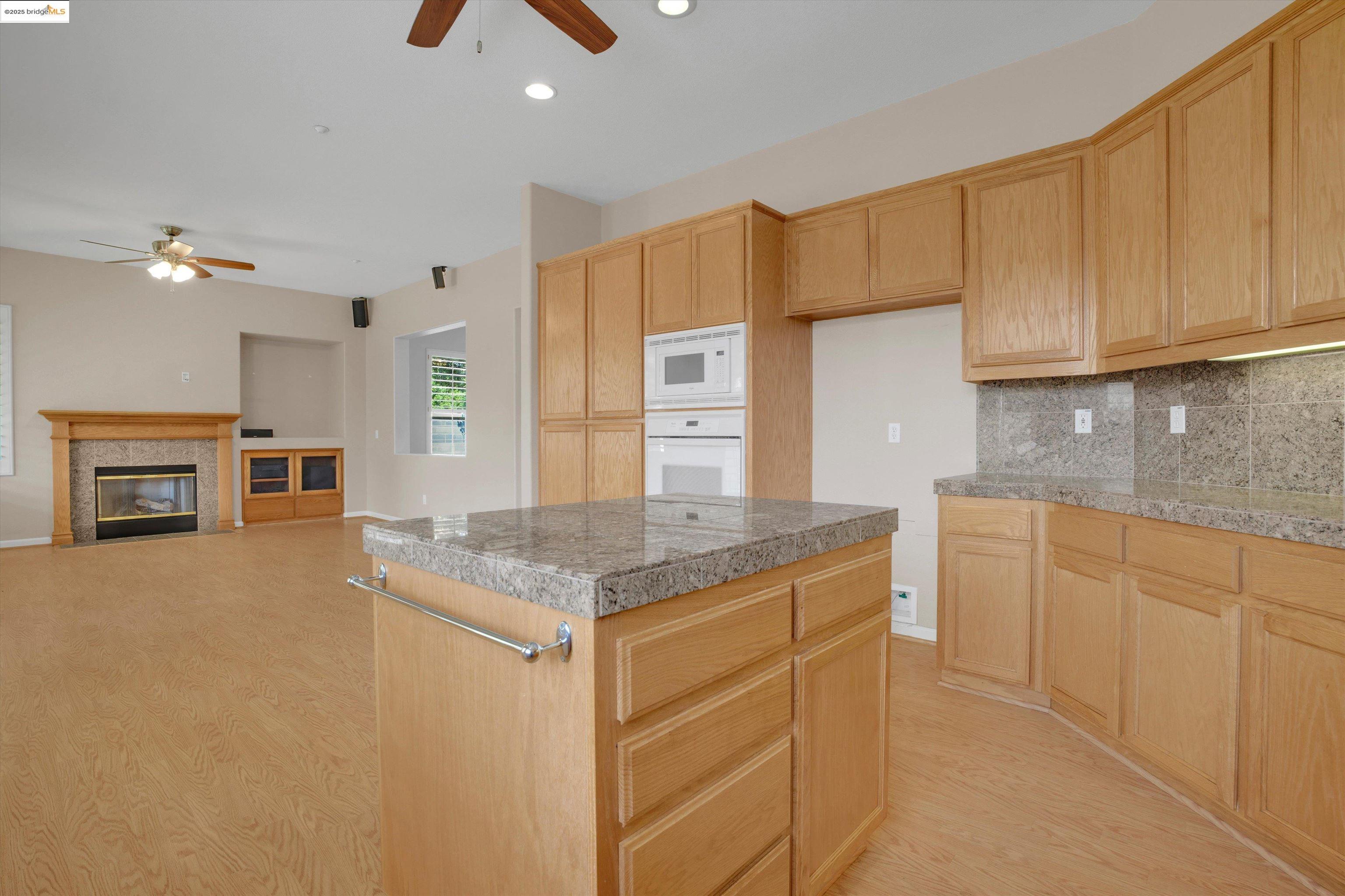 Detail Gallery Image 19 of 46 For 1414 Buckingham Dr, Brentwood,  CA 94513 - 4 Beds | 4 Baths