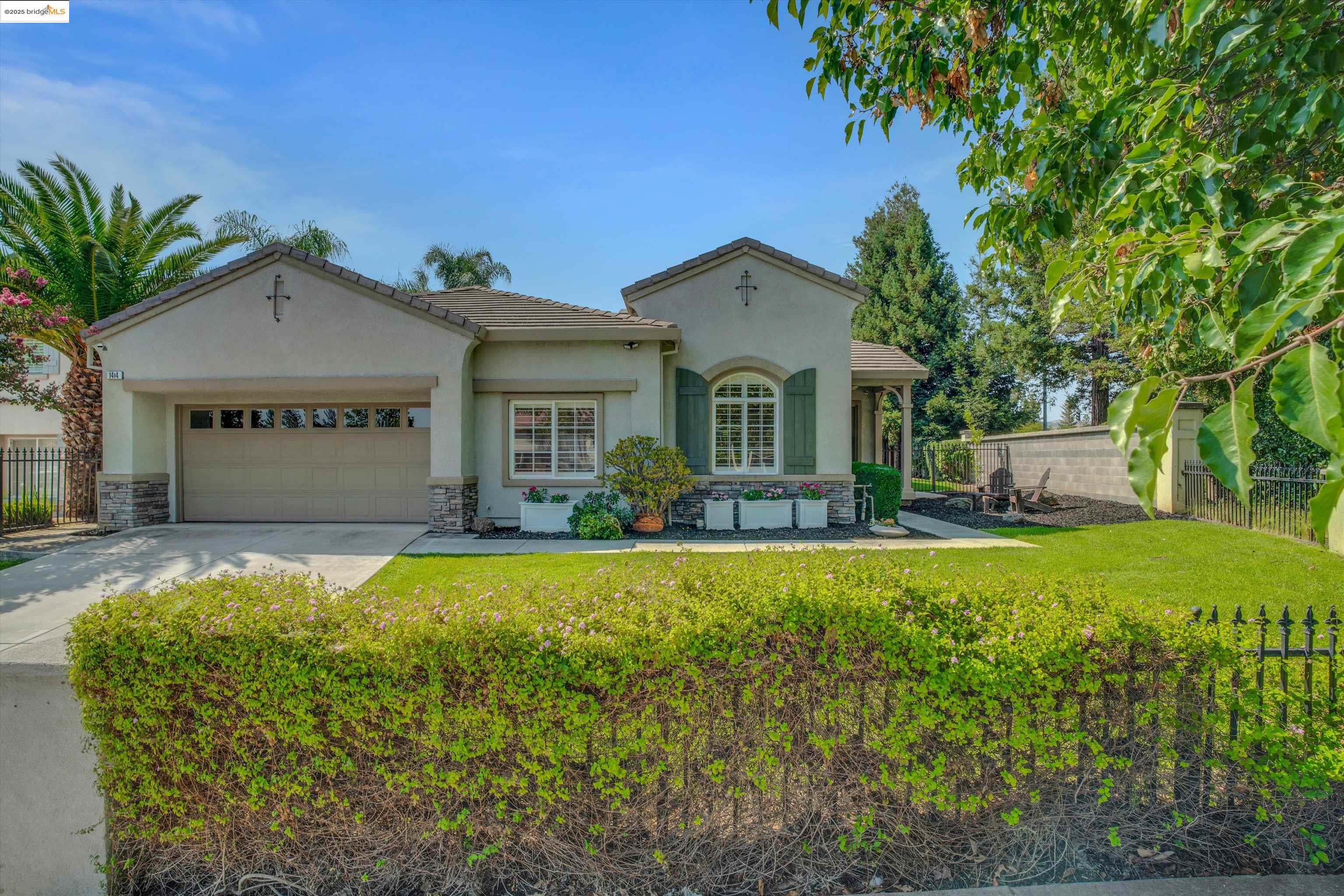 Detail Gallery Image 4 of 46 For 1414 Buckingham Dr, Brentwood,  CA 94513 - 4 Beds | 4 Baths