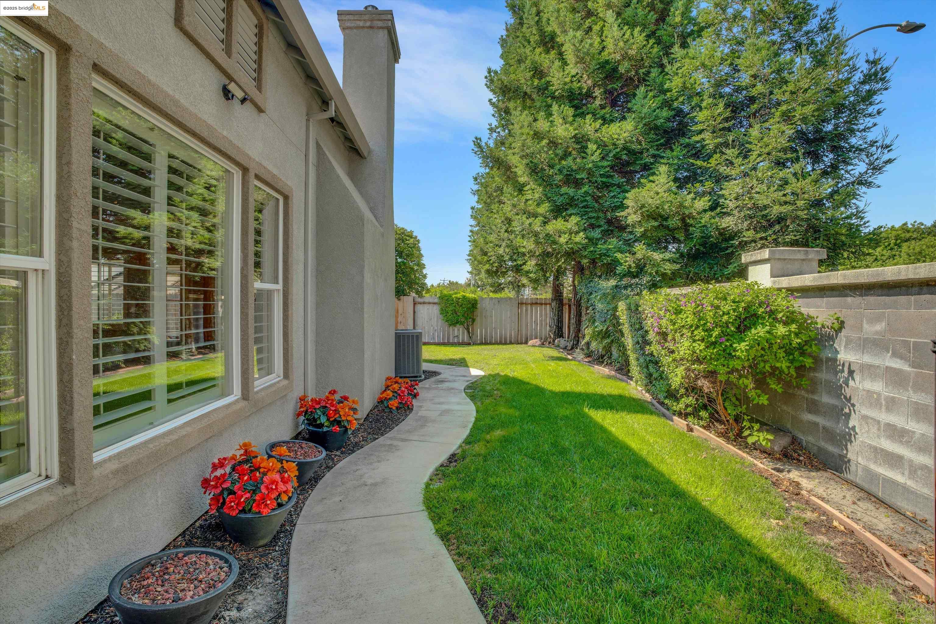 Detail Gallery Image 37 of 46 For 1414 Buckingham Dr, Brentwood,  CA 94513 - 4 Beds | 4 Baths
