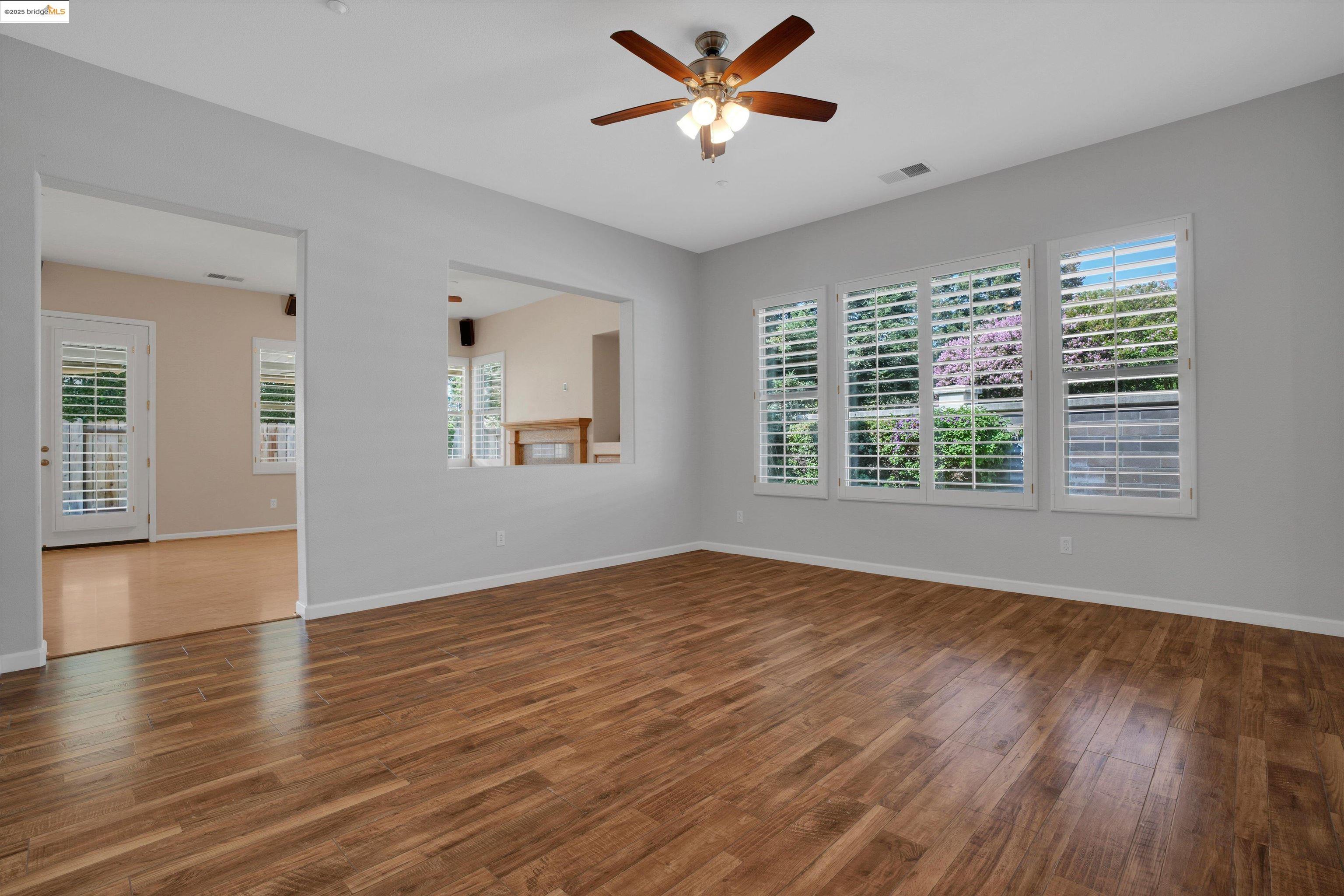 Detail Gallery Image 7 of 46 For 1414 Buckingham Dr, Brentwood,  CA 94513 - 4 Beds | 4 Baths