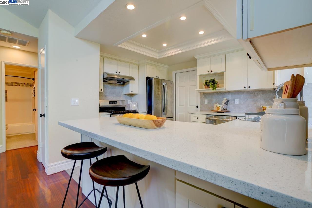 Detail Gallery Image 11 of 50 For 1228 Copper Peak Ln, San Jose,  CA 95120 - 3 Beds | 2 Baths