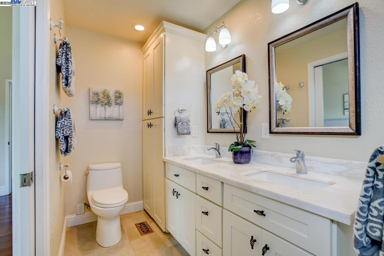 Detail Gallery Image 22 of 50 For 1228 Copper Peak Ln, San Jose,  CA 95120 - 3 Beds | 2 Baths