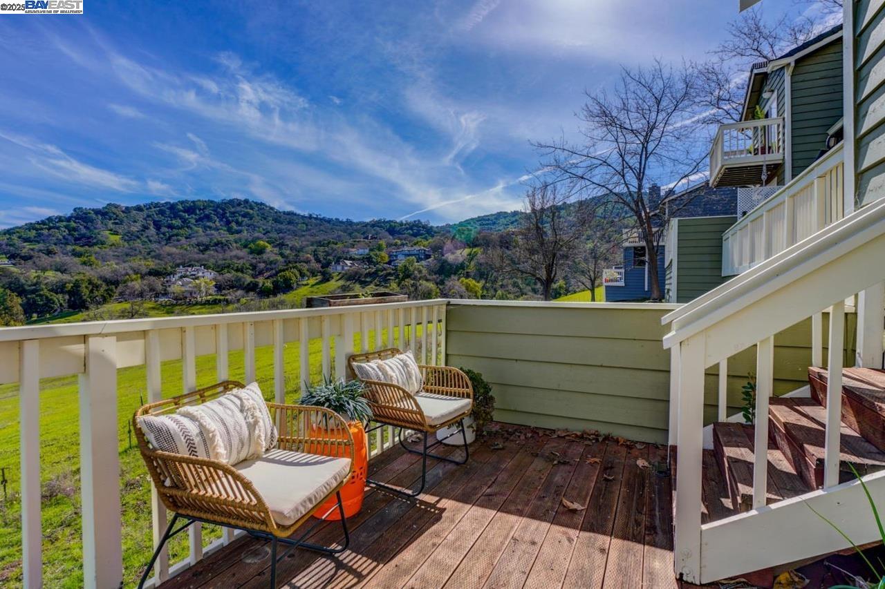Detail Gallery Image 36 of 50 For 1228 Copper Peak Ln, San Jose,  CA 95120 - 3 Beds | 2 Baths