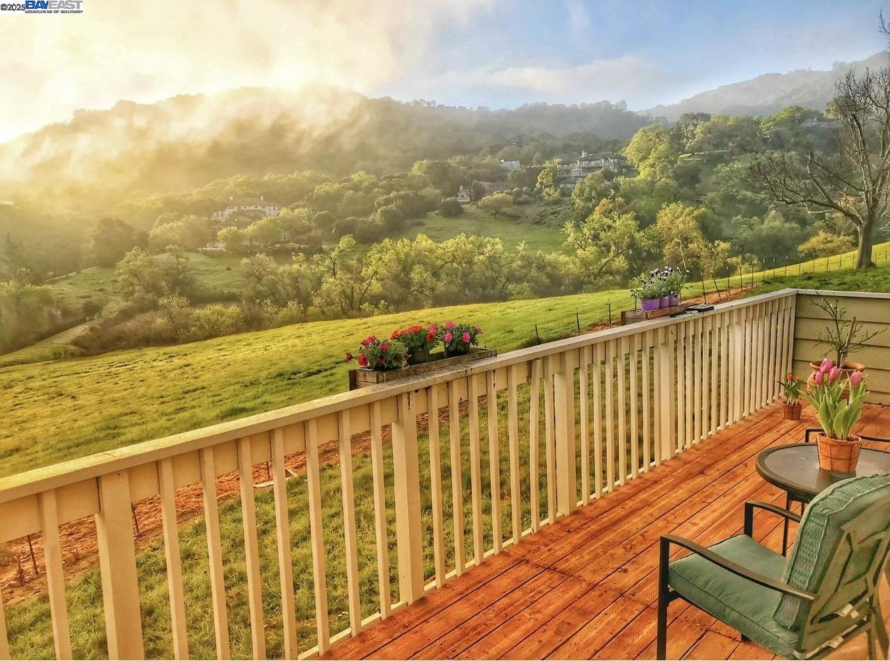 Detail Gallery Image 40 of 50 For 1228 Copper Peak Ln, San Jose,  CA 95120 - 3 Beds | 2 Baths