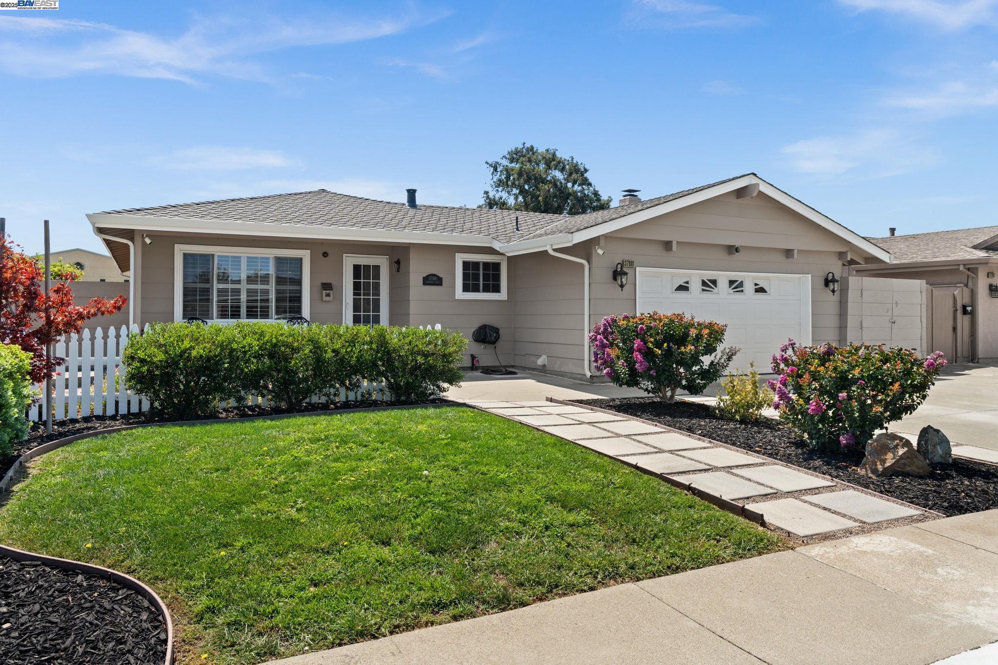 Front Image Thumbnail for BE41108141