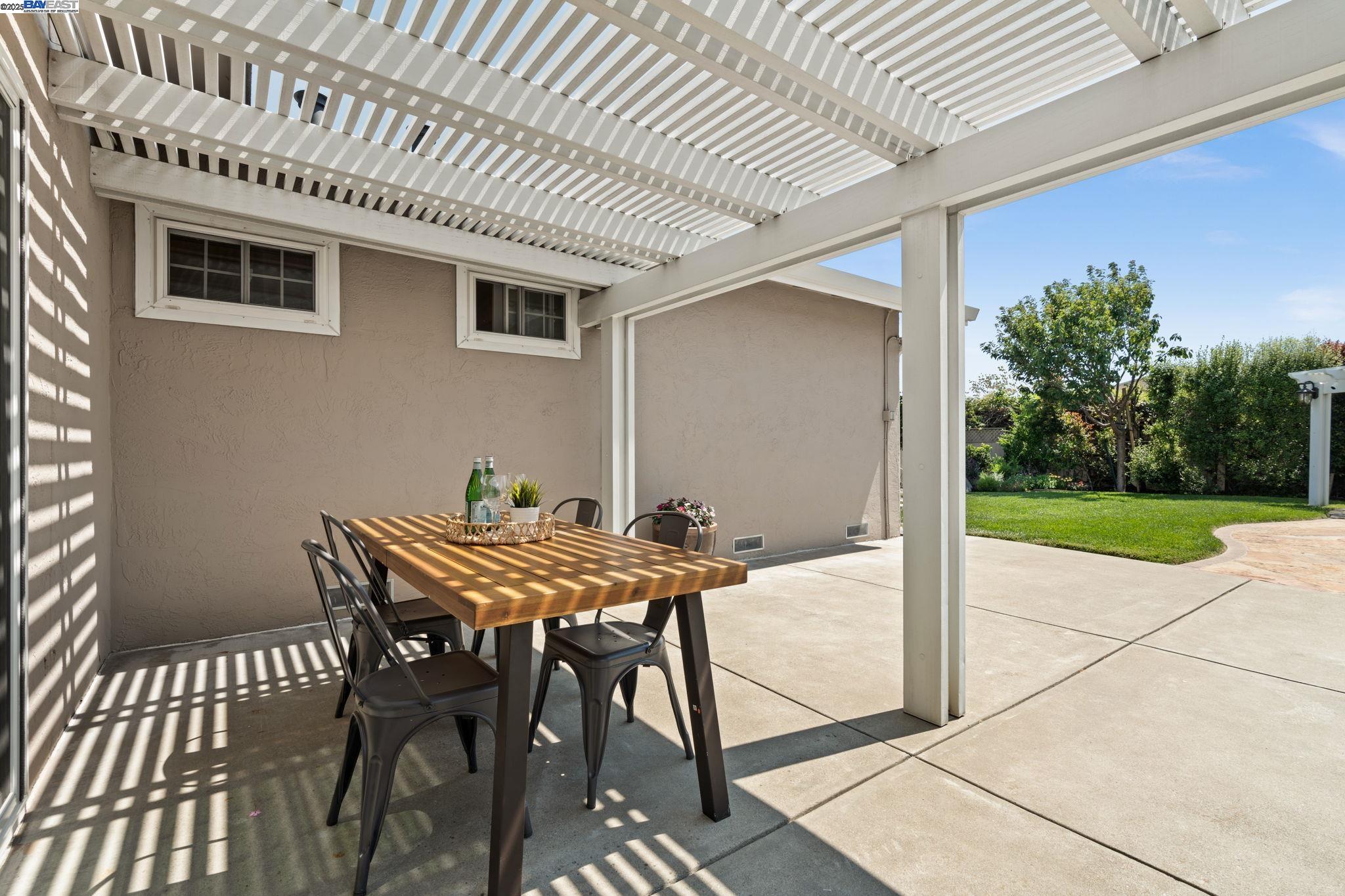 Detail Gallery Image 17 of 48 For 37881 Manzanita St, Newark,  CA 94560 - 3 Beds | 2 Baths