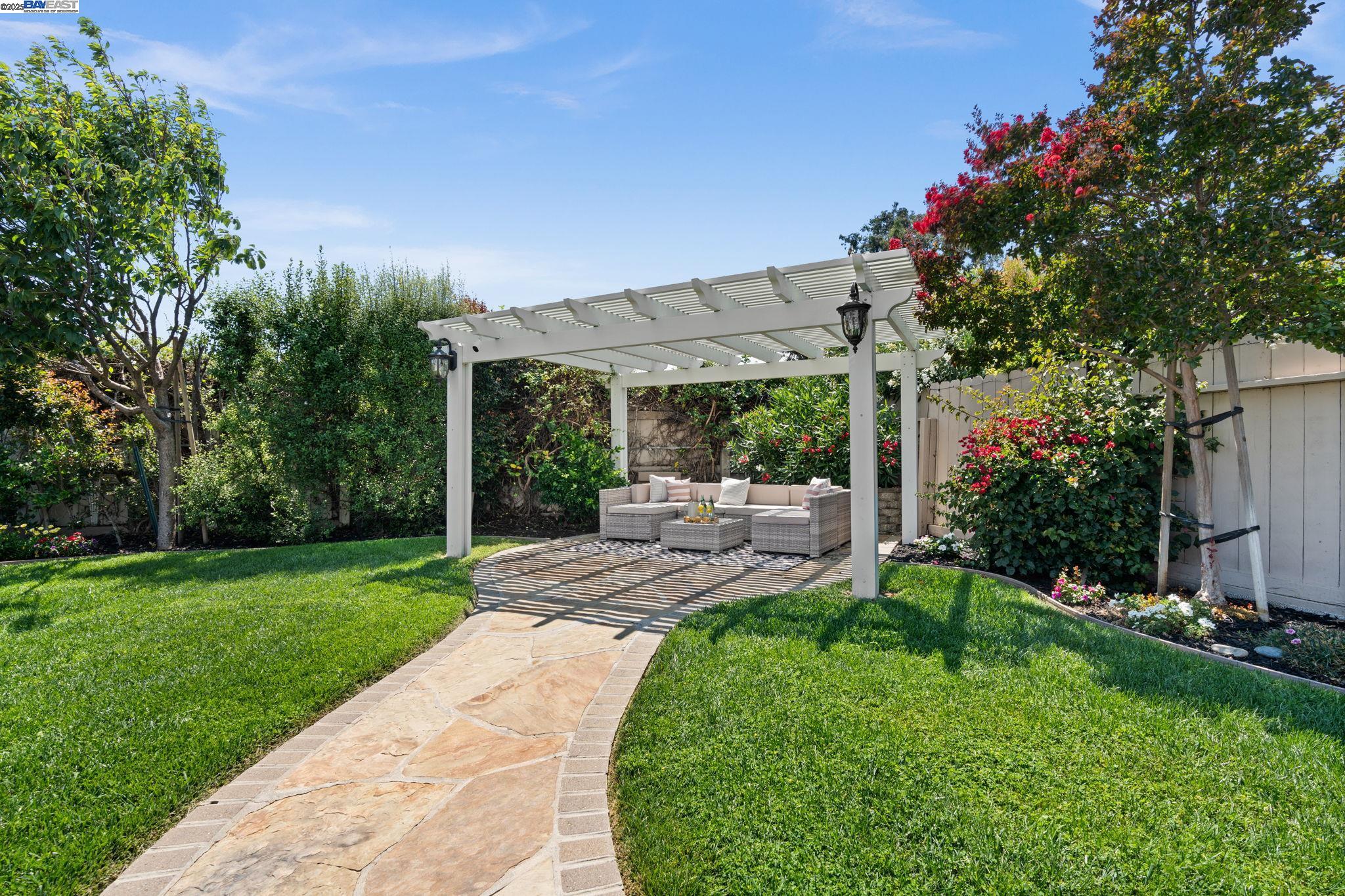 Detail Gallery Image 20 of 48 For 37881 Manzanita St, Newark,  CA 94560 - 3 Beds | 2 Baths
