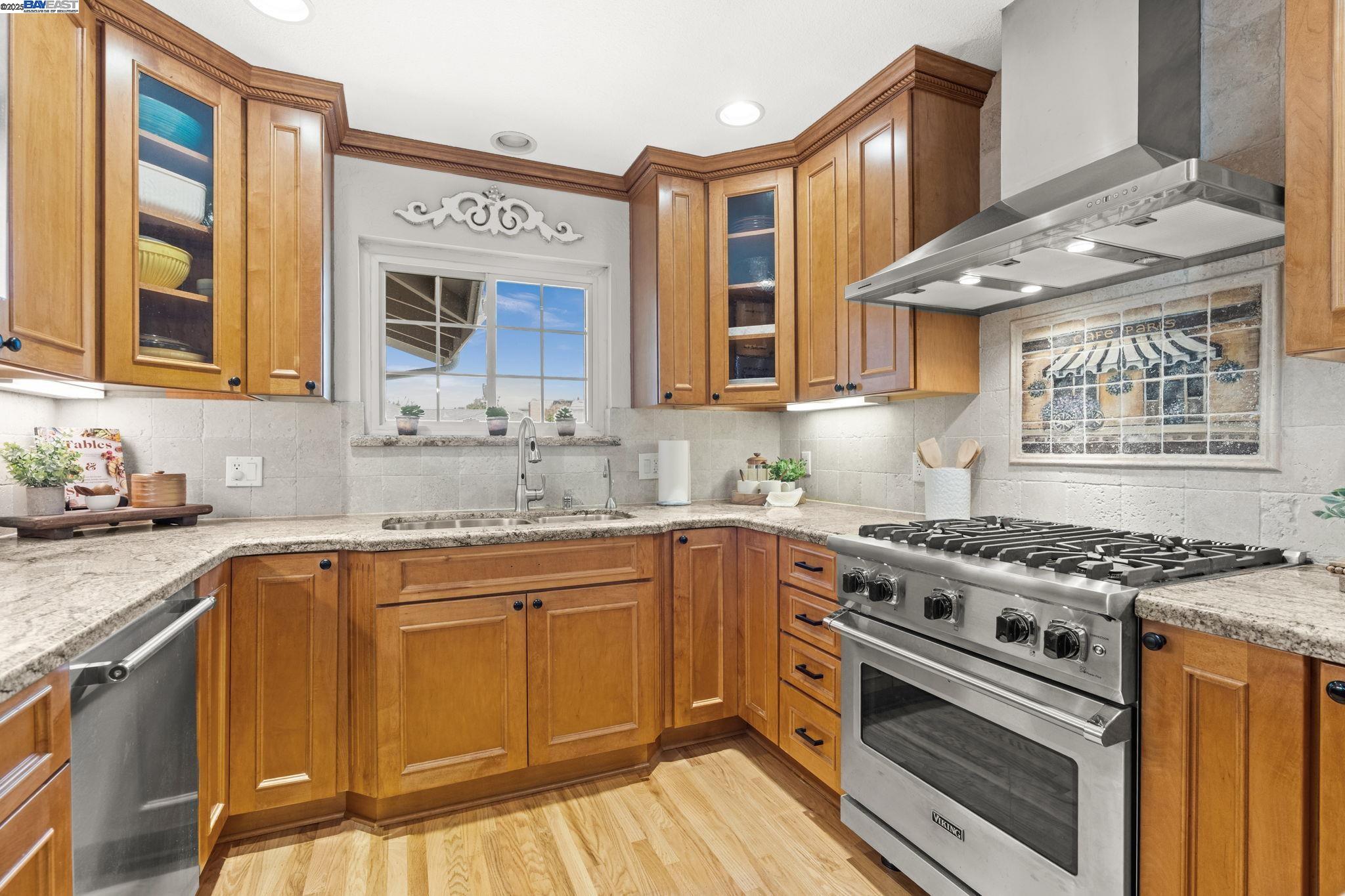 Detail Gallery Image 6 of 48 For 37881 Manzanita St, Newark,  CA 94560 - 3 Beds | 2 Baths