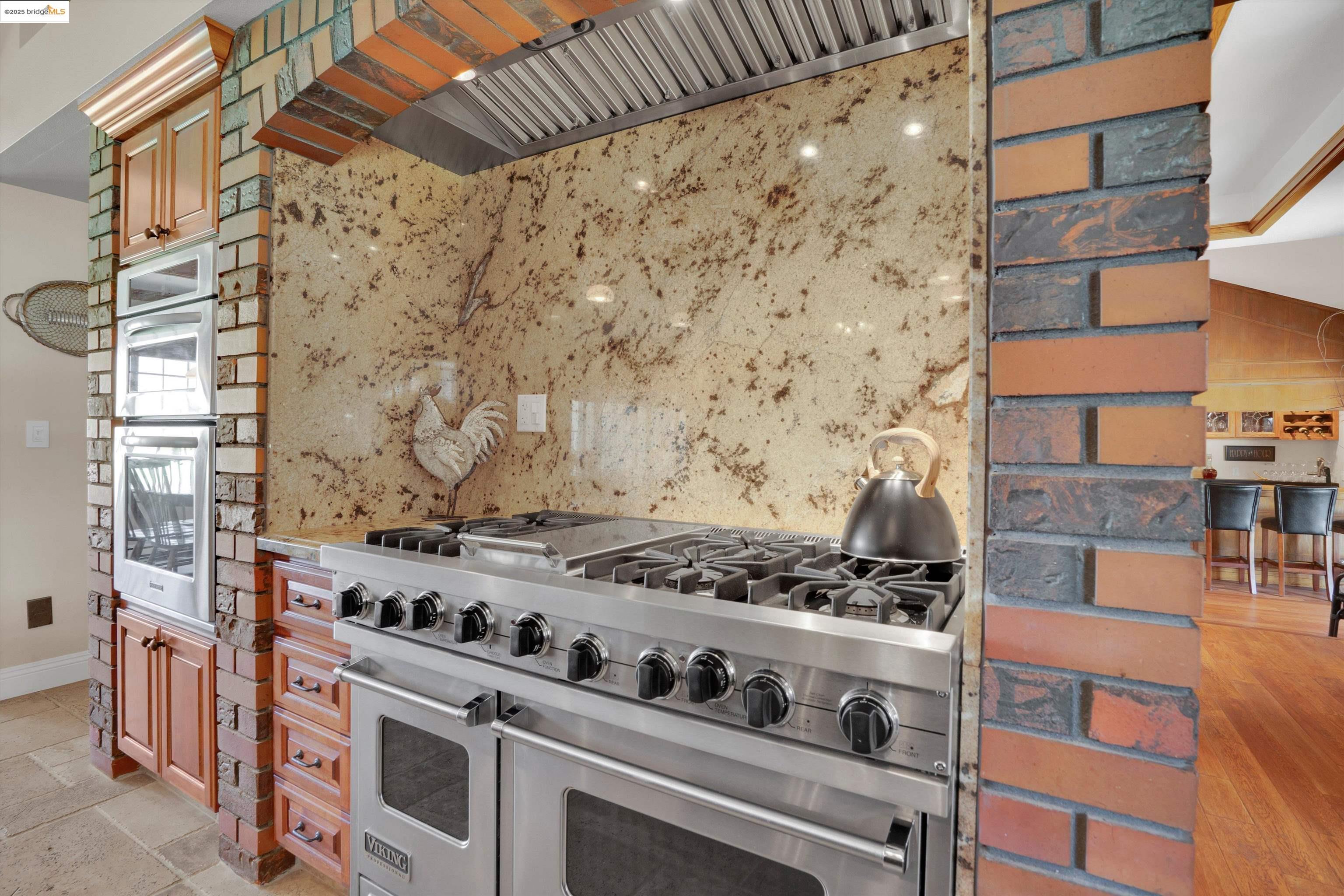 Detail Gallery Image 17 of 52 For 2960 Almondwood Pl, Oakley,  CA 94561 - 4 Beds | 2/2 Baths
